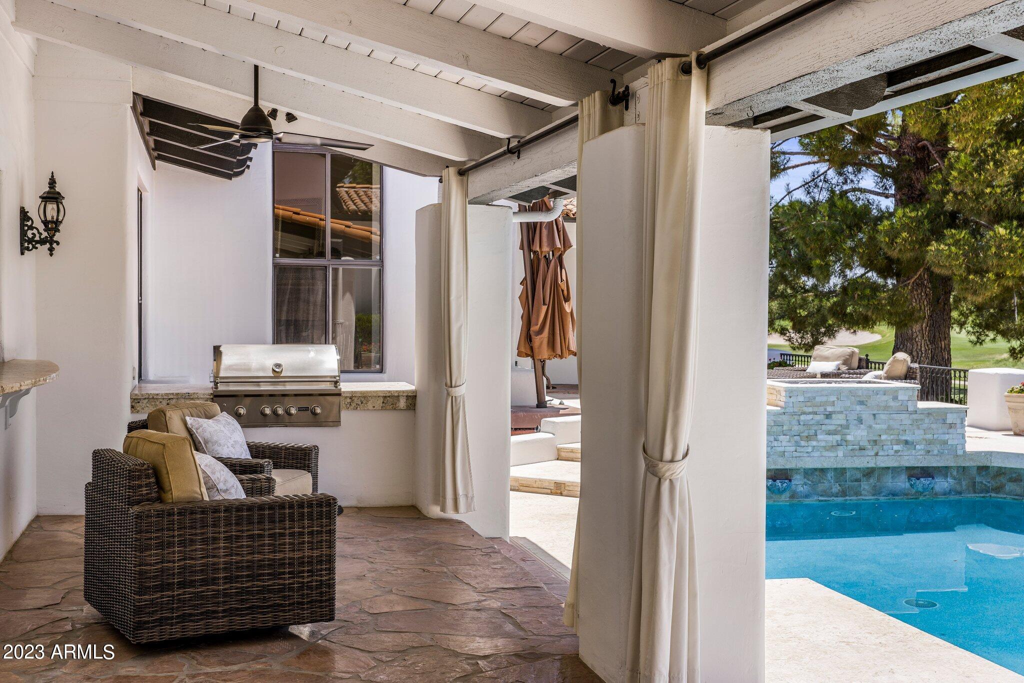 CAMELBACK COUNTRY ESTATES UNIT 5 - Residential