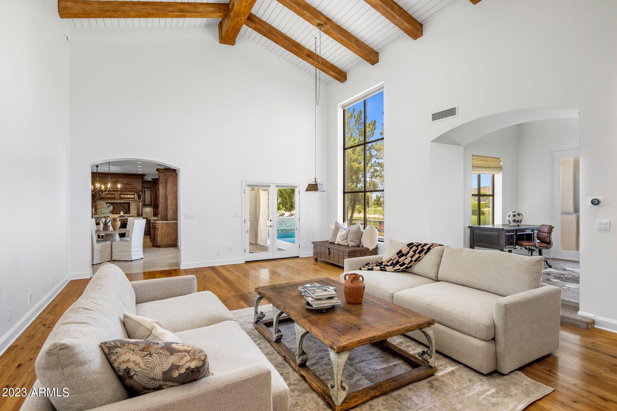 CAMELBACK COUNTRY ESTATES UNIT 5 - Residential