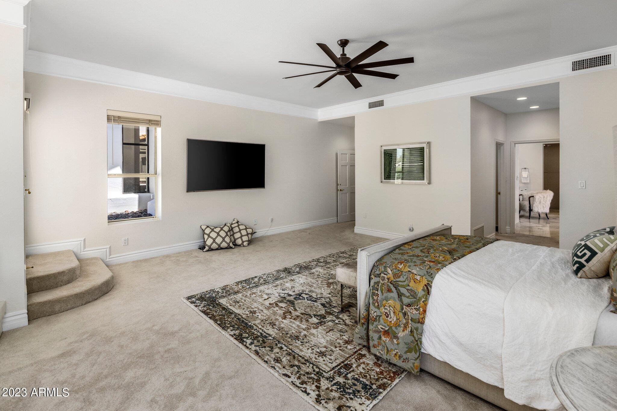 CAMELBACK COUNTRY ESTATES UNIT 5 - Residential