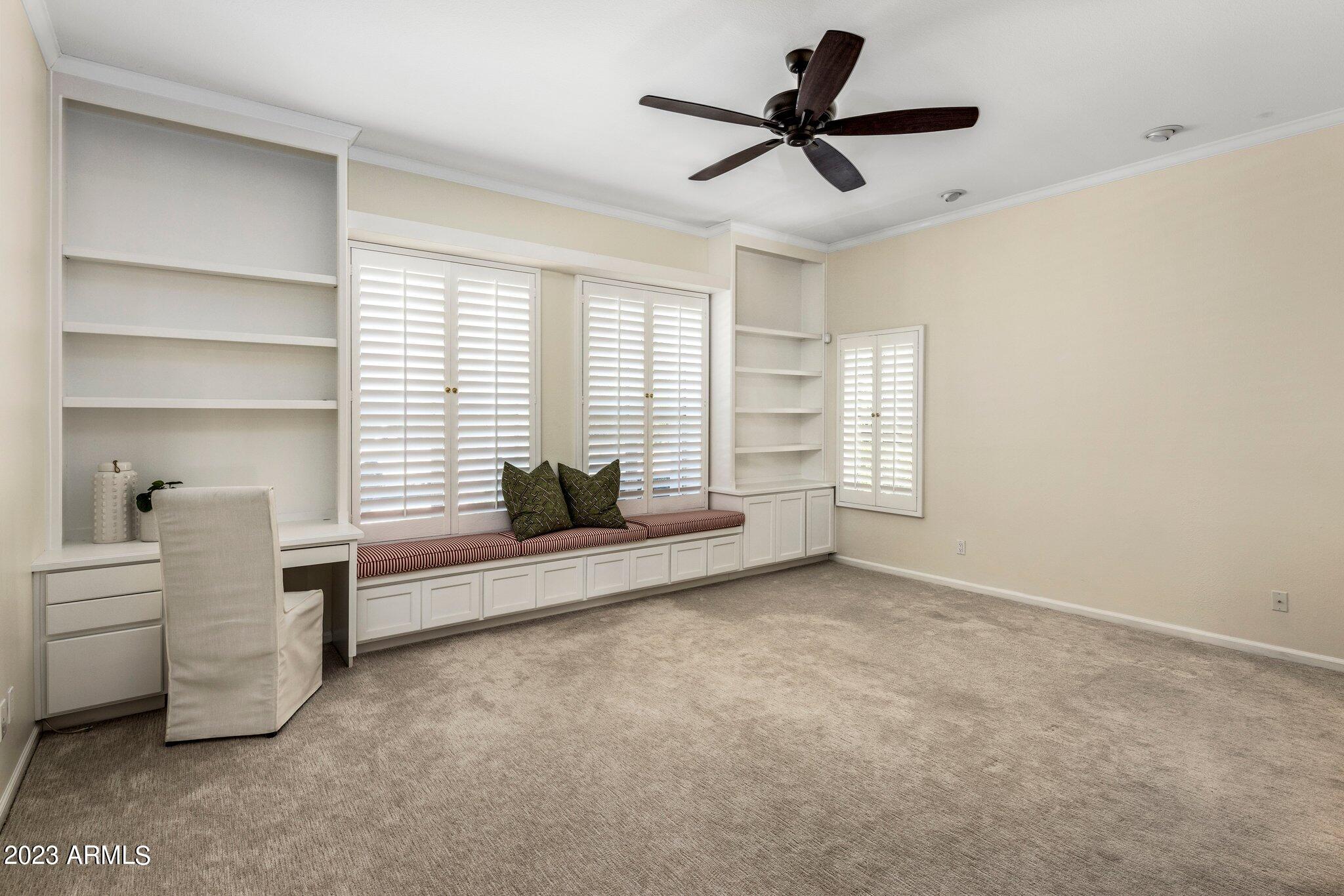 CAMELBACK COUNTRY ESTATES UNIT 5 - Residential