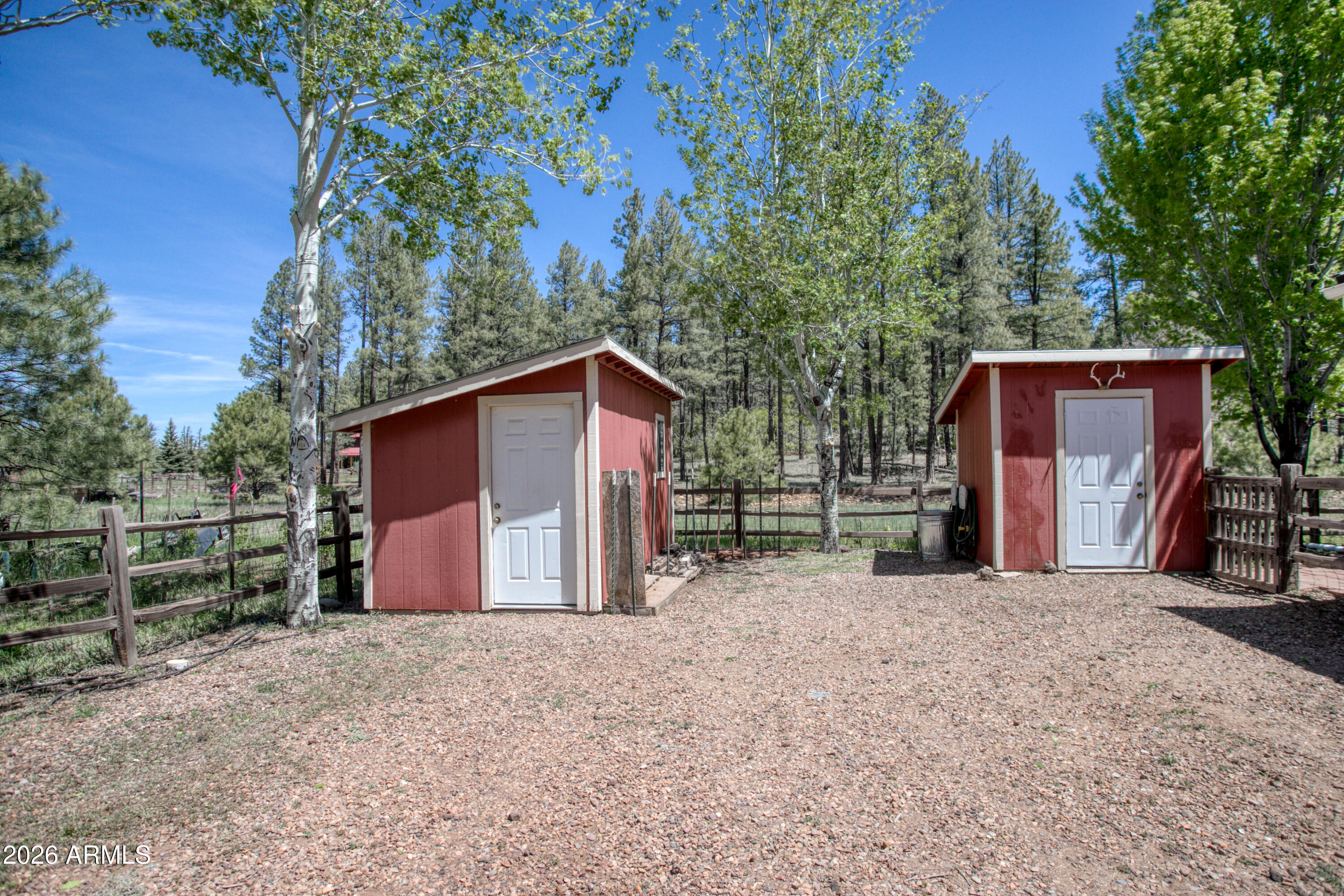 SKY HI RETREAT UNIT 1 - Residential