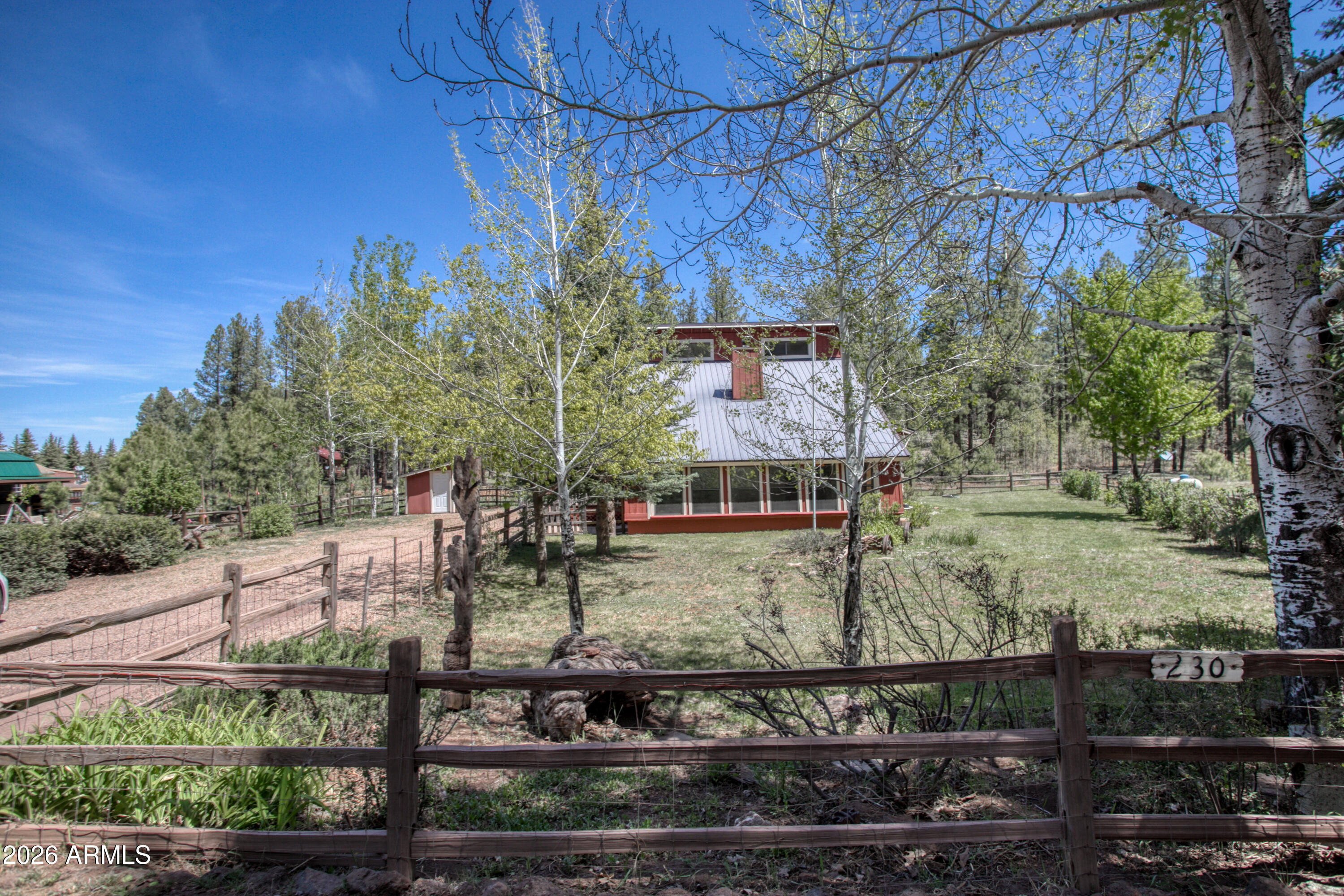 SKY HI RETREAT UNIT 1 - Residential