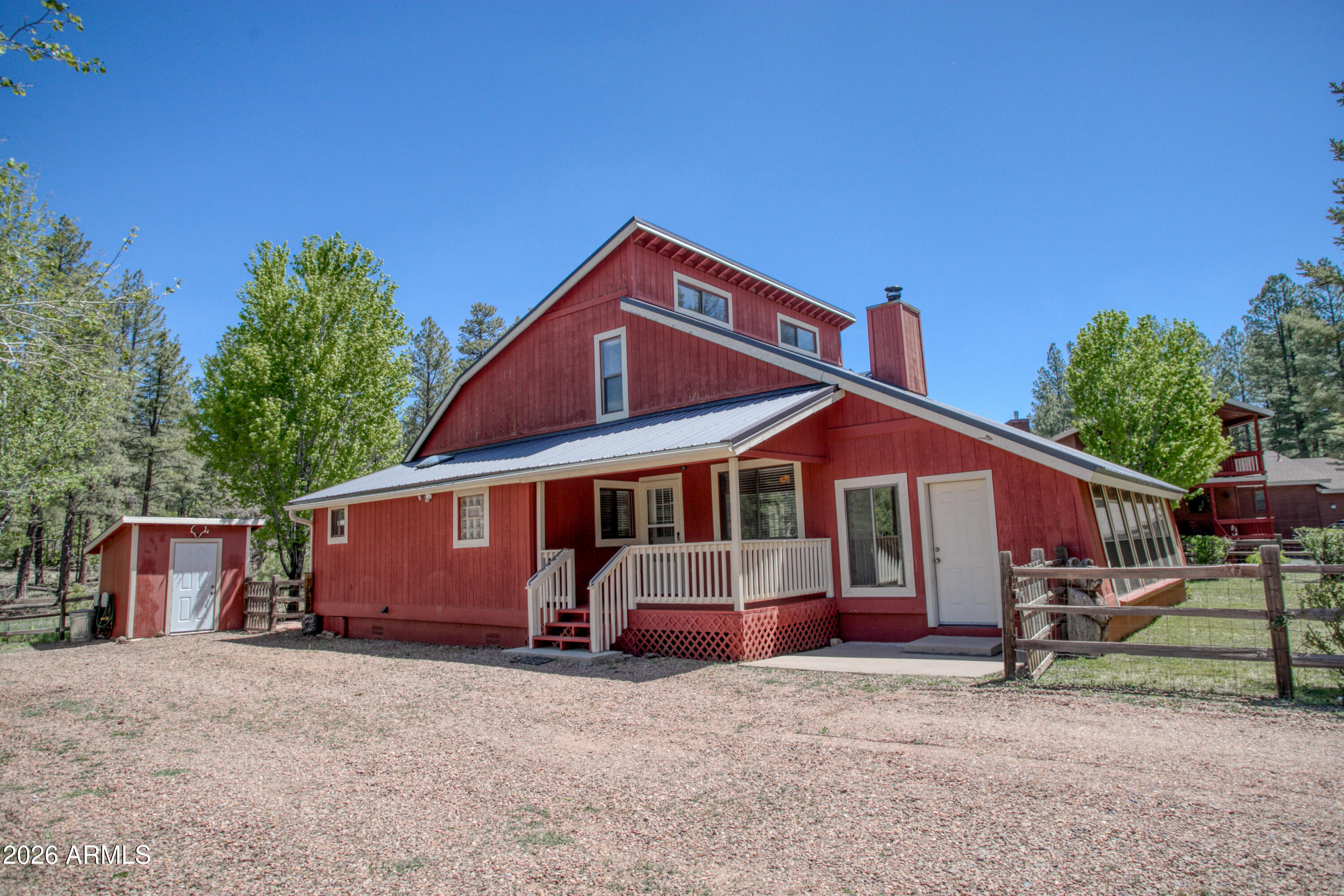 SKY HI RETREAT UNIT 1 - Residential
