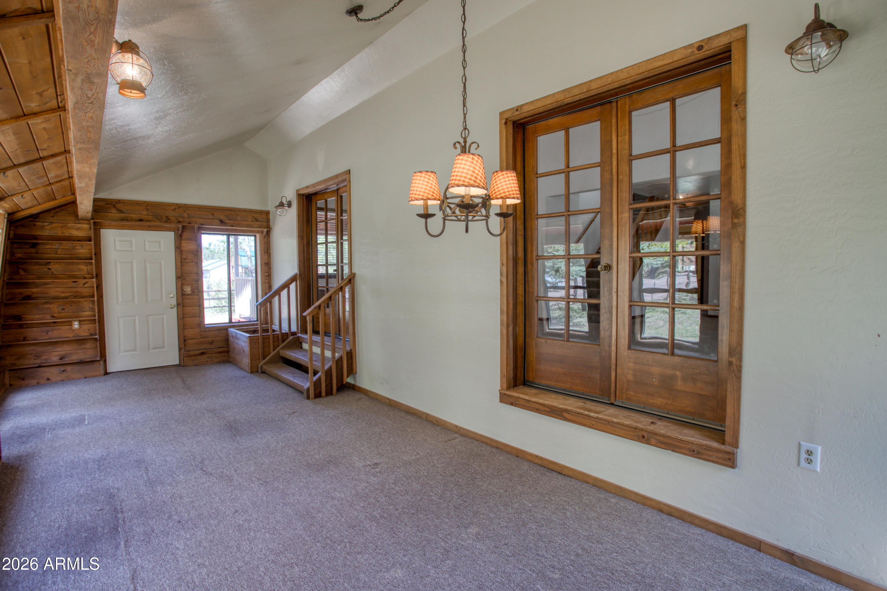 SKY HI RETREAT UNIT 1 - Residential