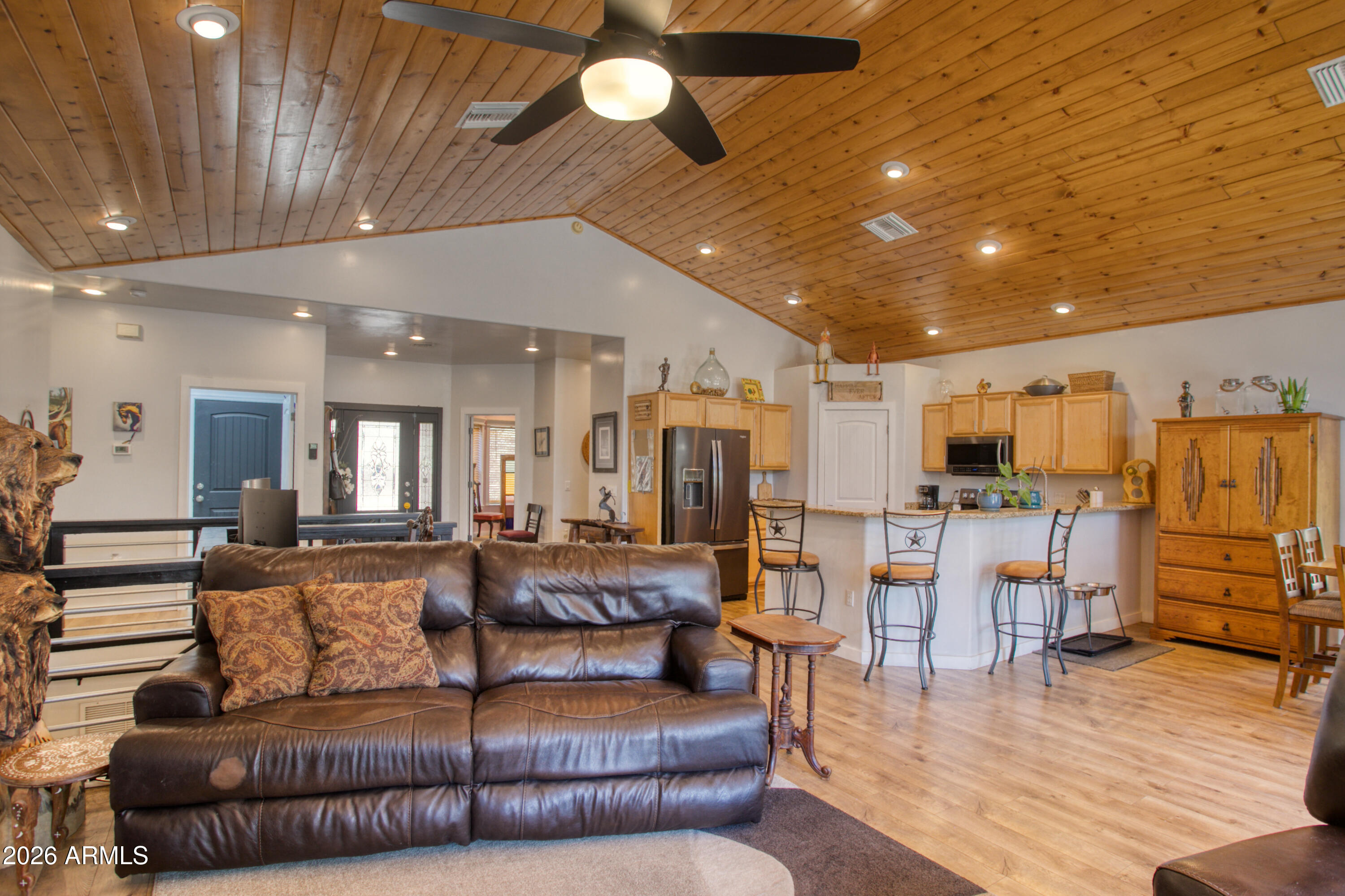 Pine Oaks - Residential
