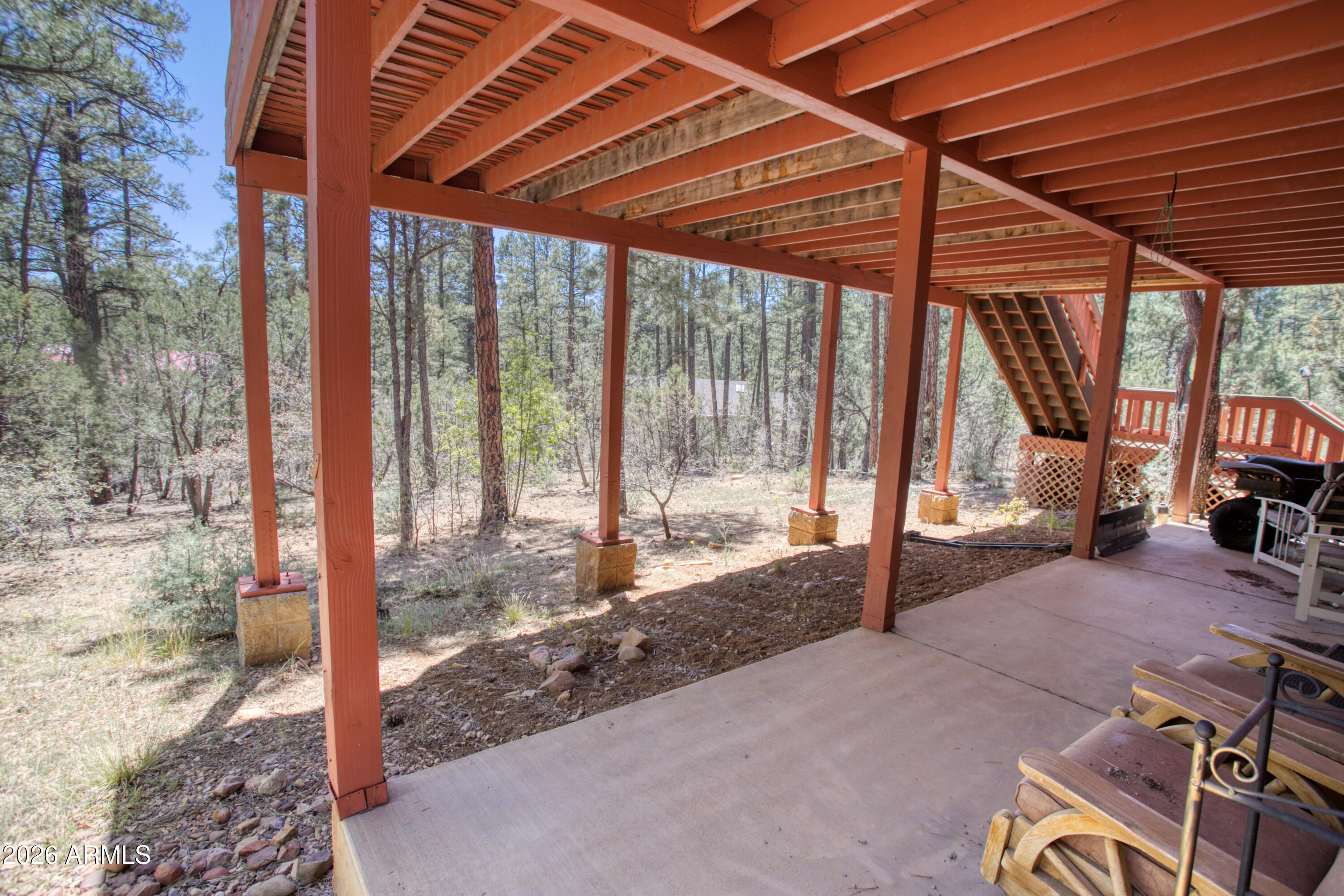 Pine Oaks - Residential