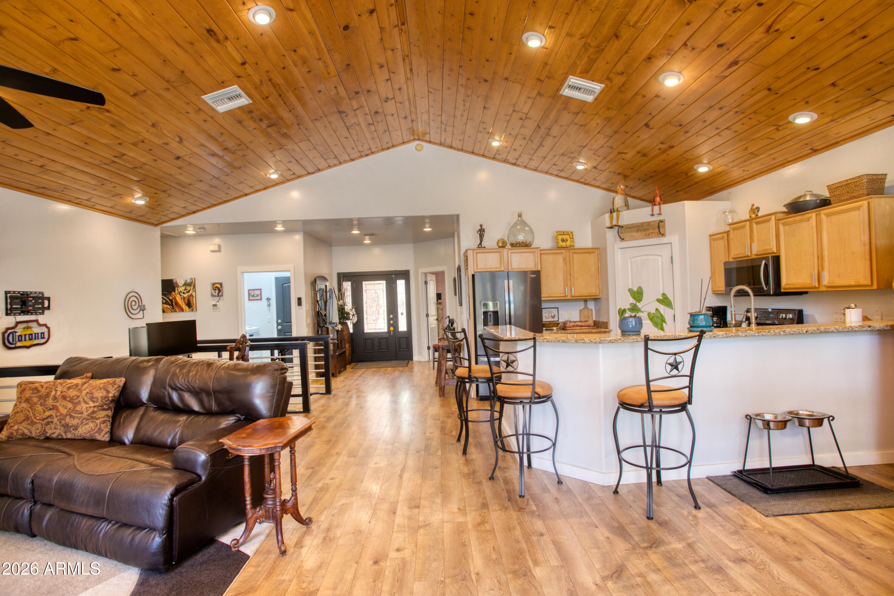 Pine Oaks - Residential