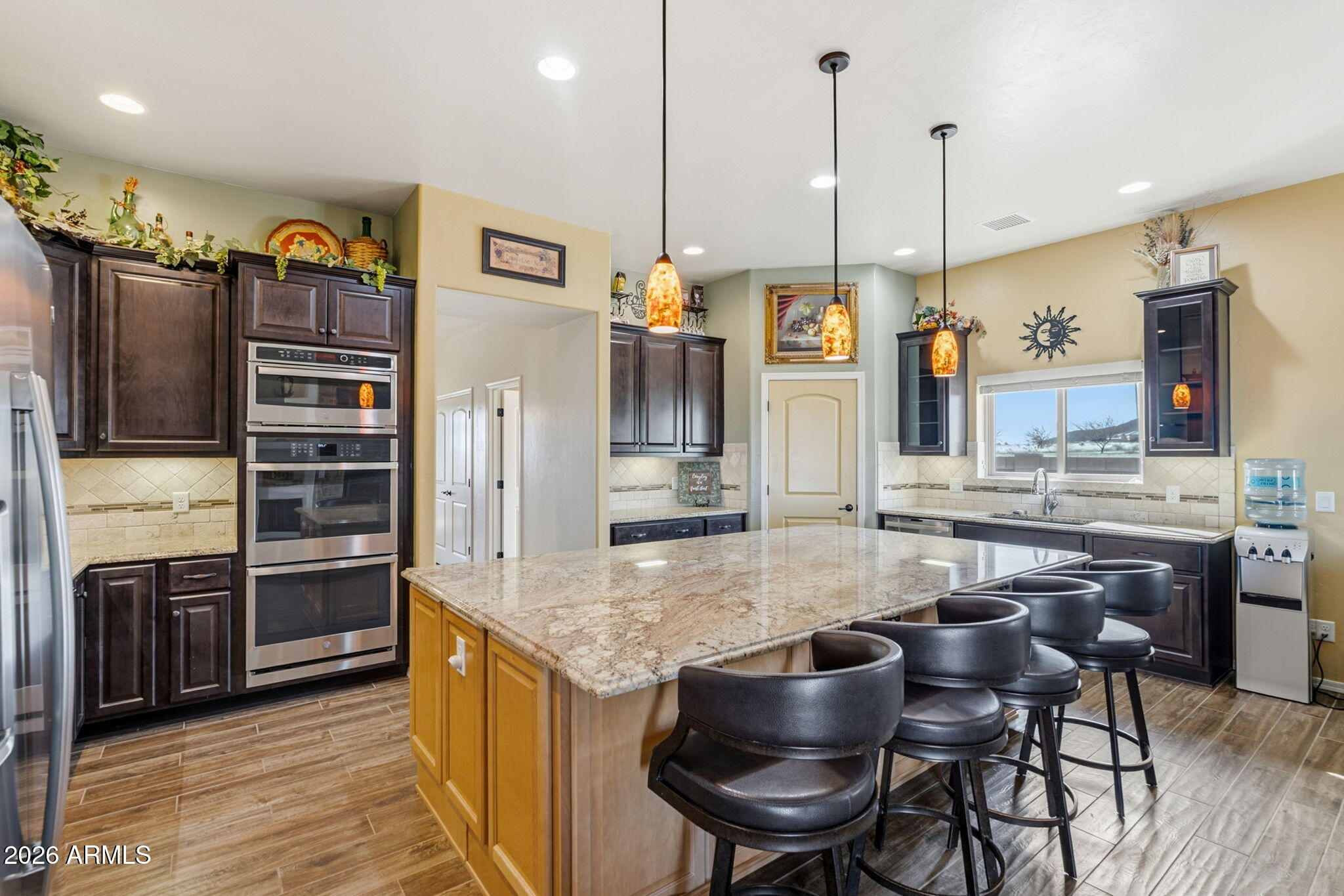 WILD HORSE 2 - Residential