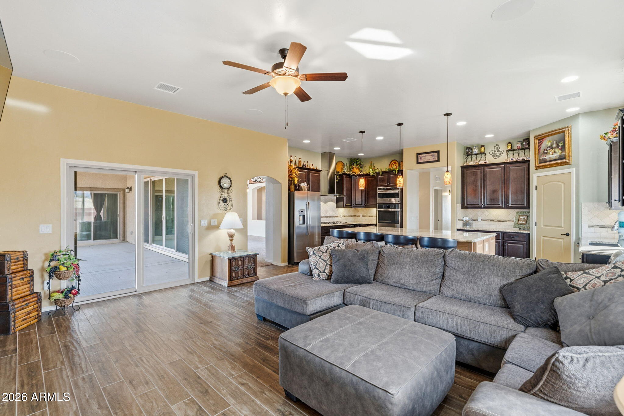 WILD HORSE 2 - Residential