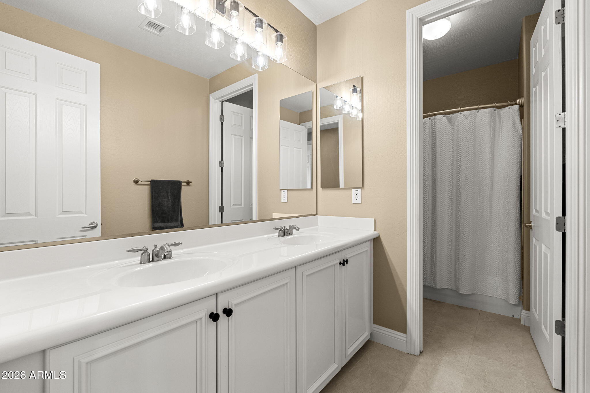 ANTHEM By DEL WEBB - Residential