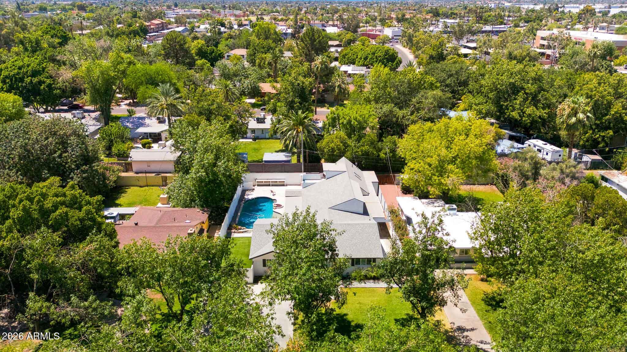 UNIVERSITY ESTATES - Residential