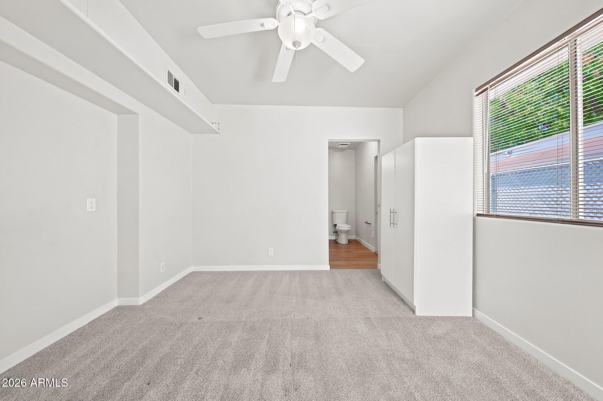 UNIVERSITY ESTATES - Residential