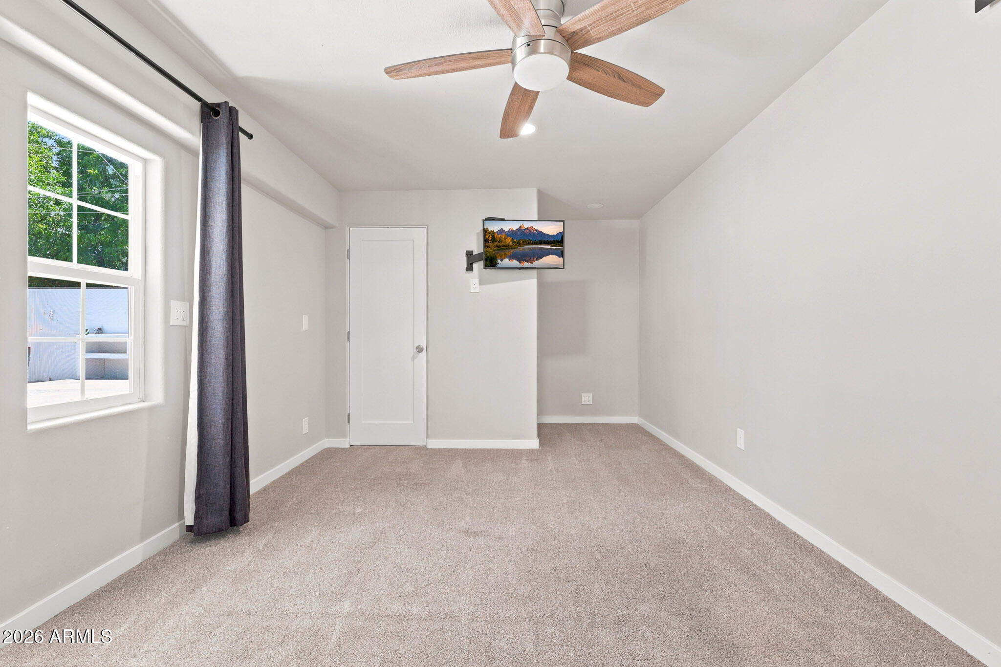 UNIVERSITY ESTATES - Residential