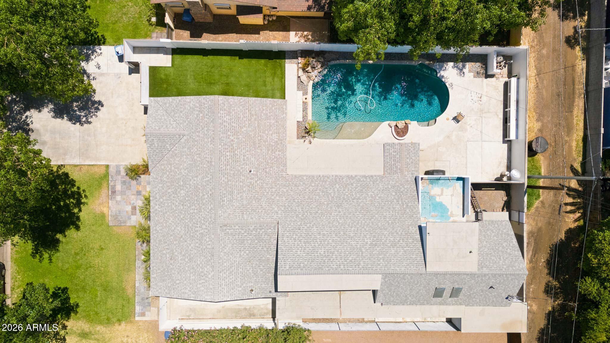 UNIVERSITY ESTATES - Residential