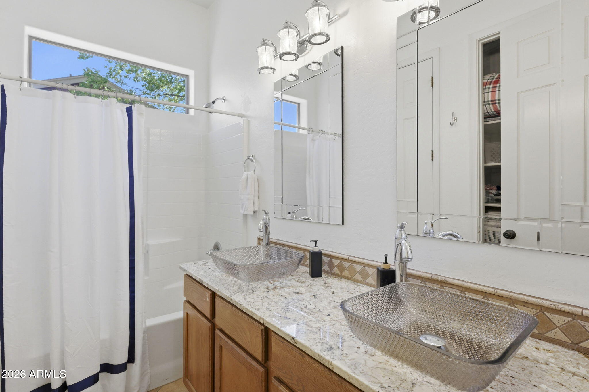 GRANVILLE 2A - Residential