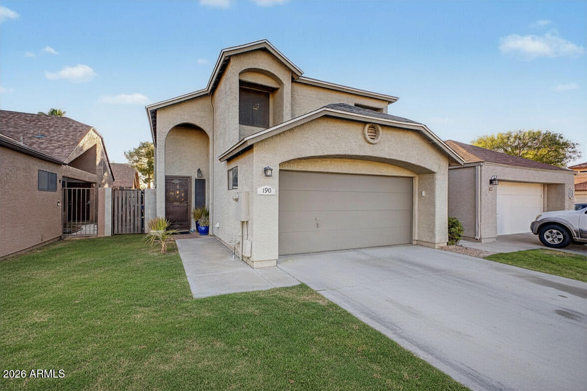 STAPLEY GREENS PAD UNIT 1 - Residential