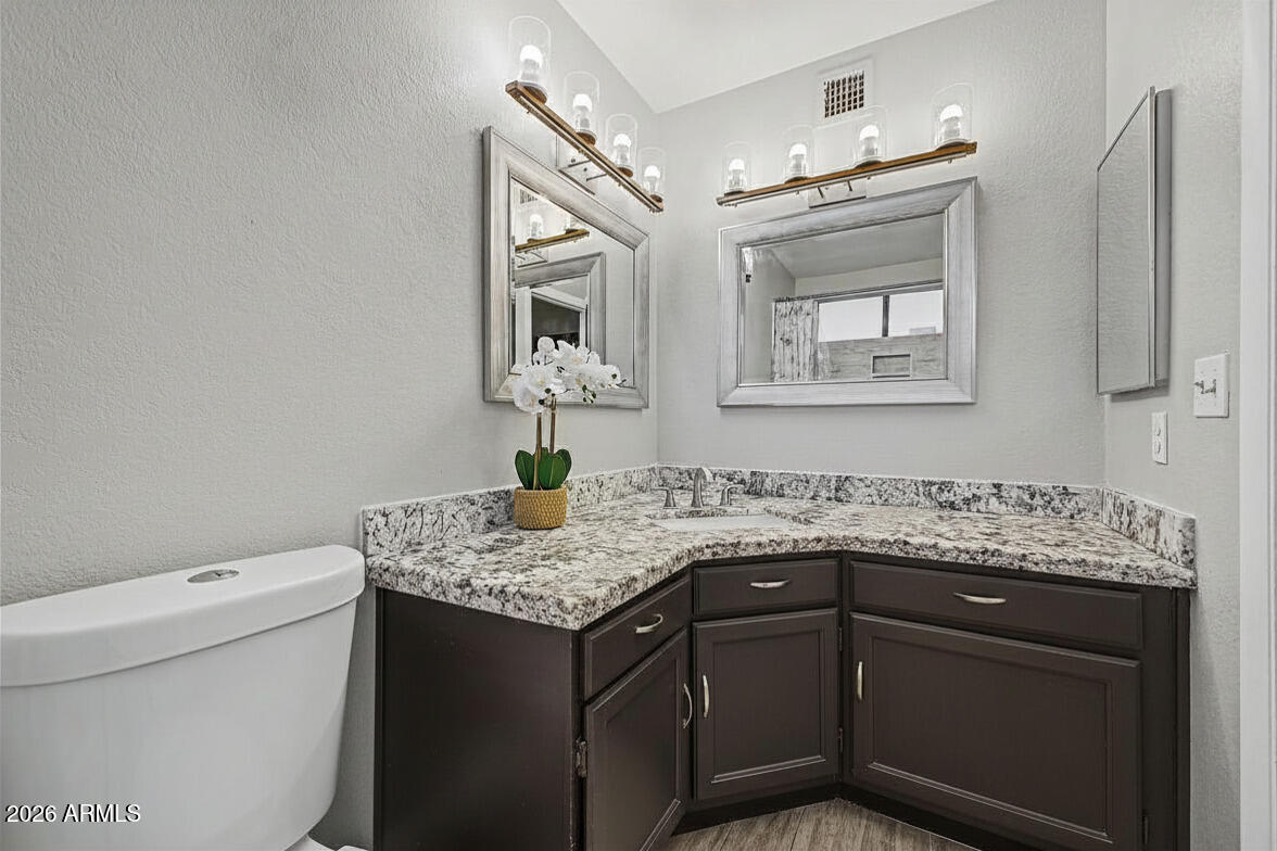 STAPLEY GREENS PAD UNIT 1 - Residential