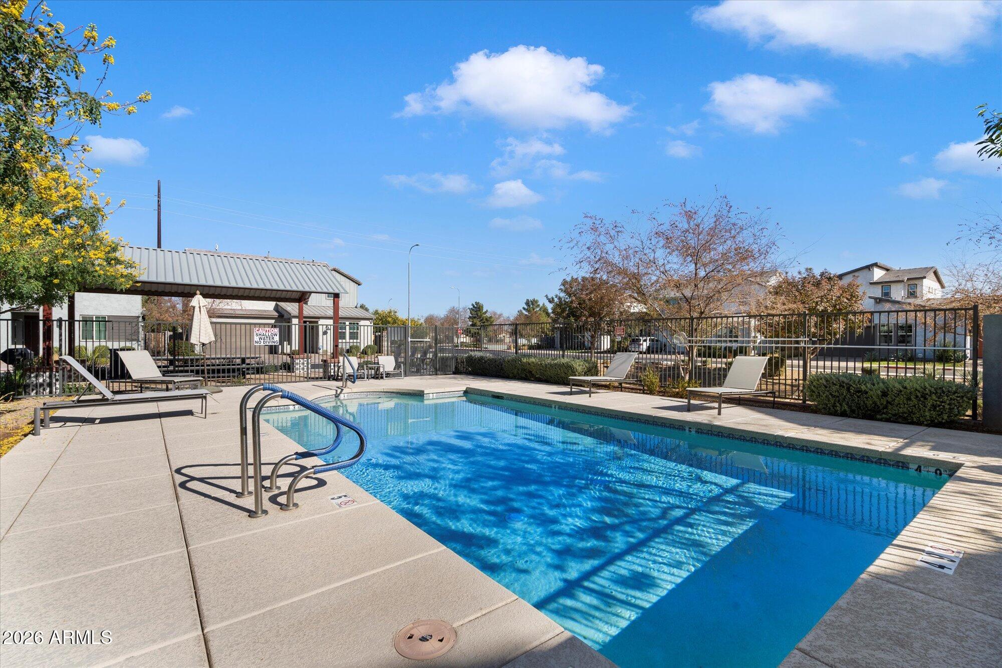 MADISON PARK - Residential