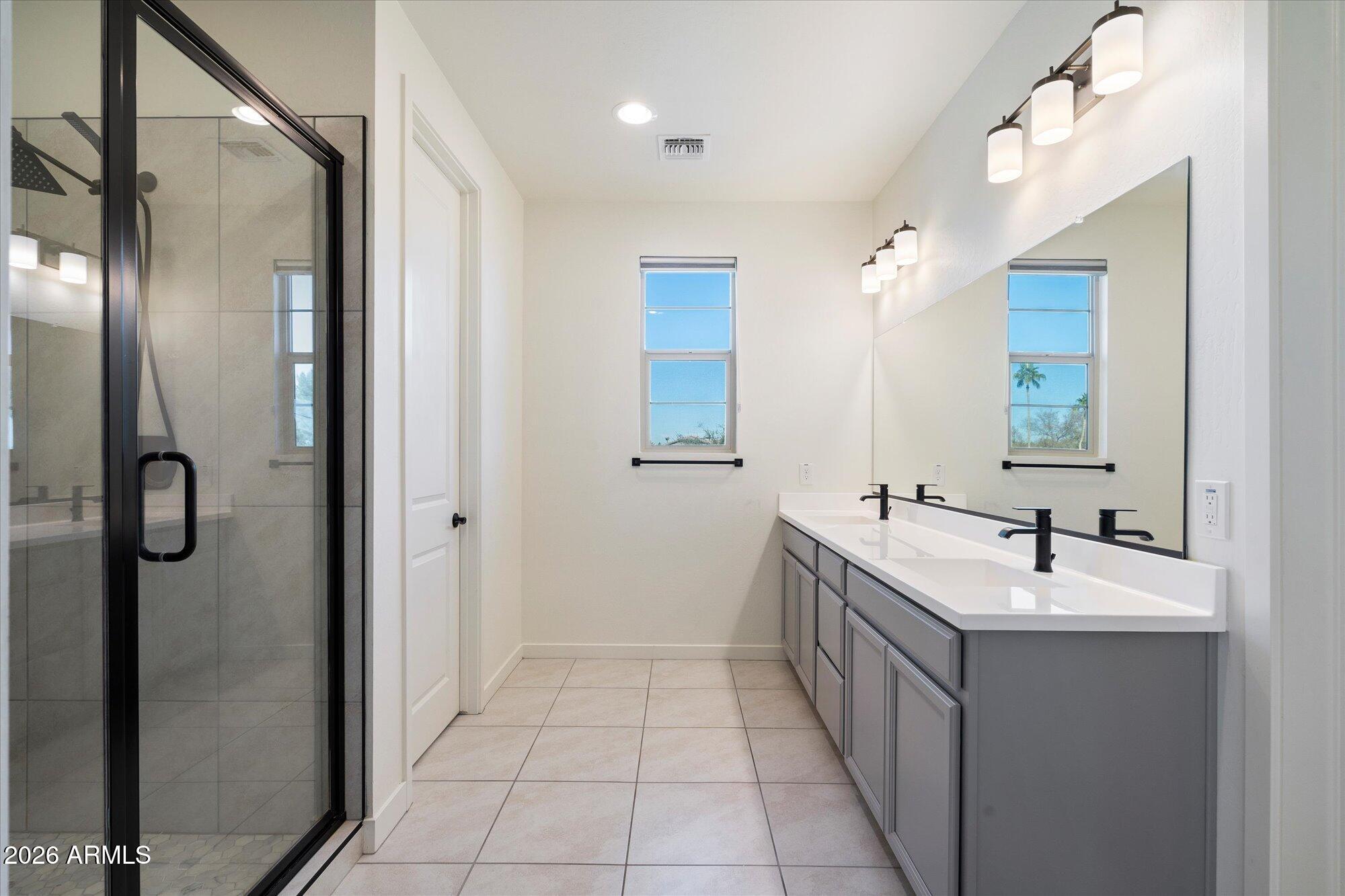 MADISON PARK - Residential