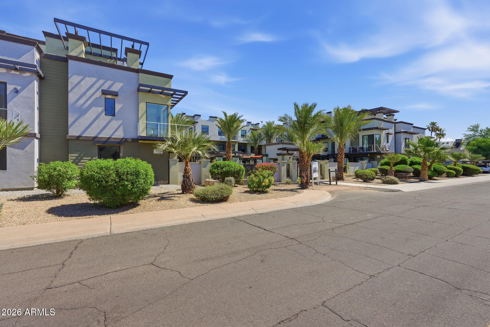 SENECA LUXURY CONDOMINIUMS - Residential Lease