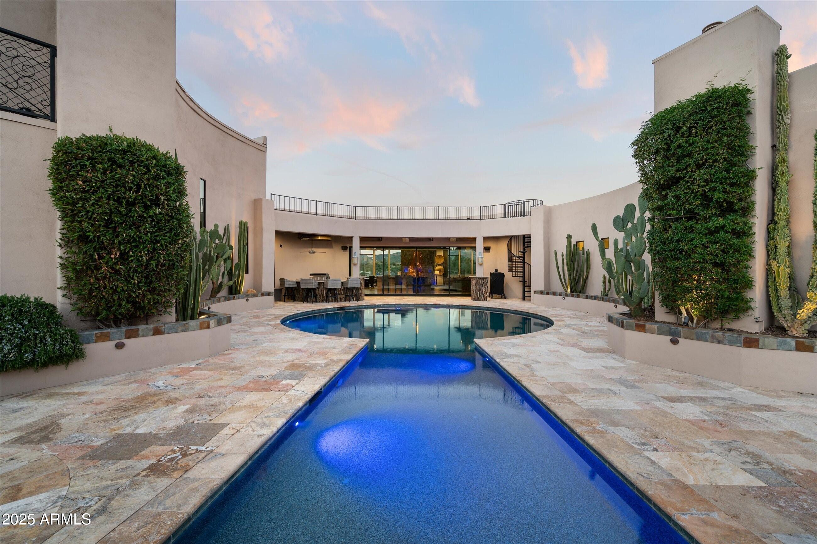 CAREFREE ARIZONA - Residential