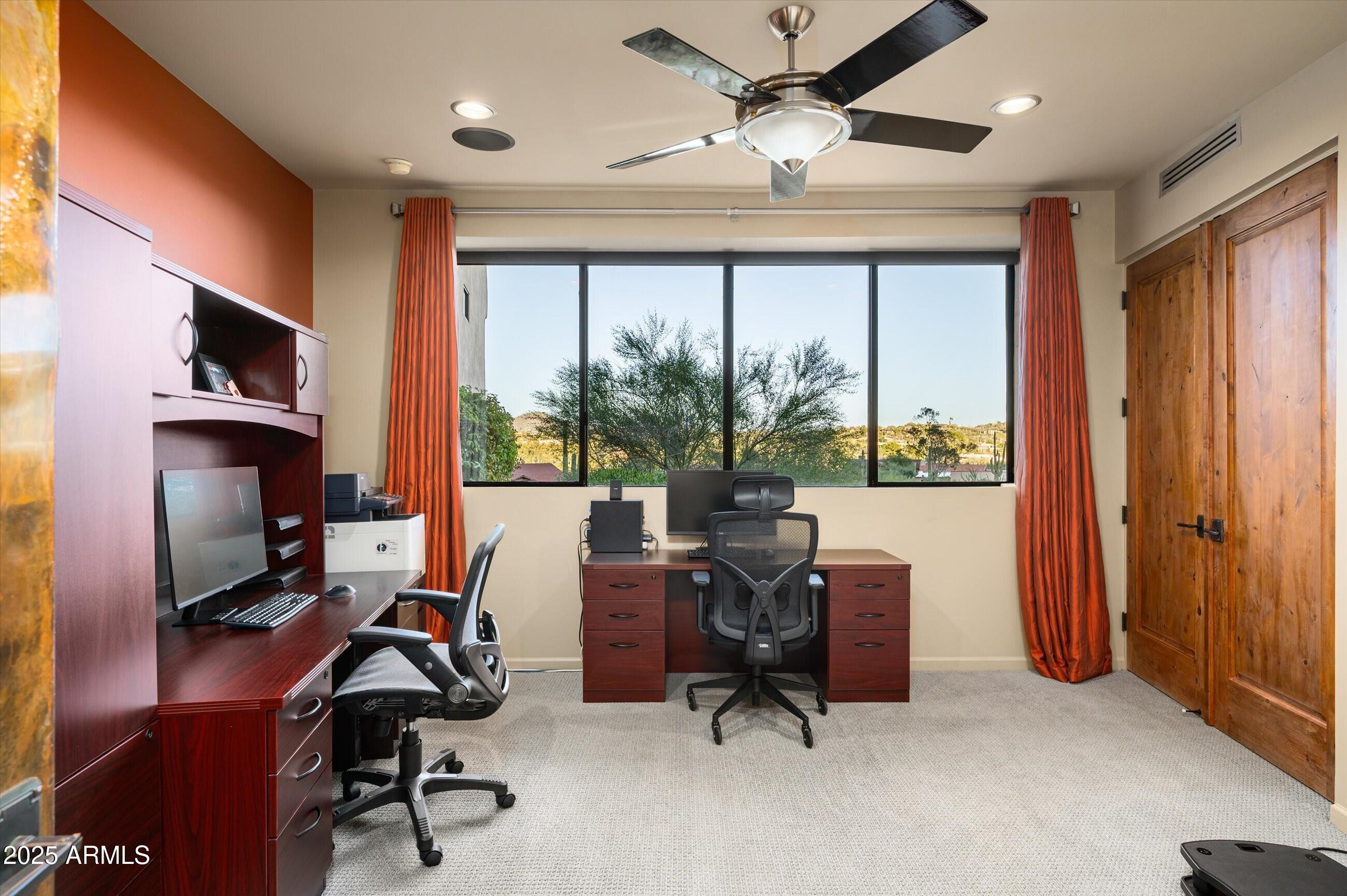CAREFREE ARIZONA - Residential