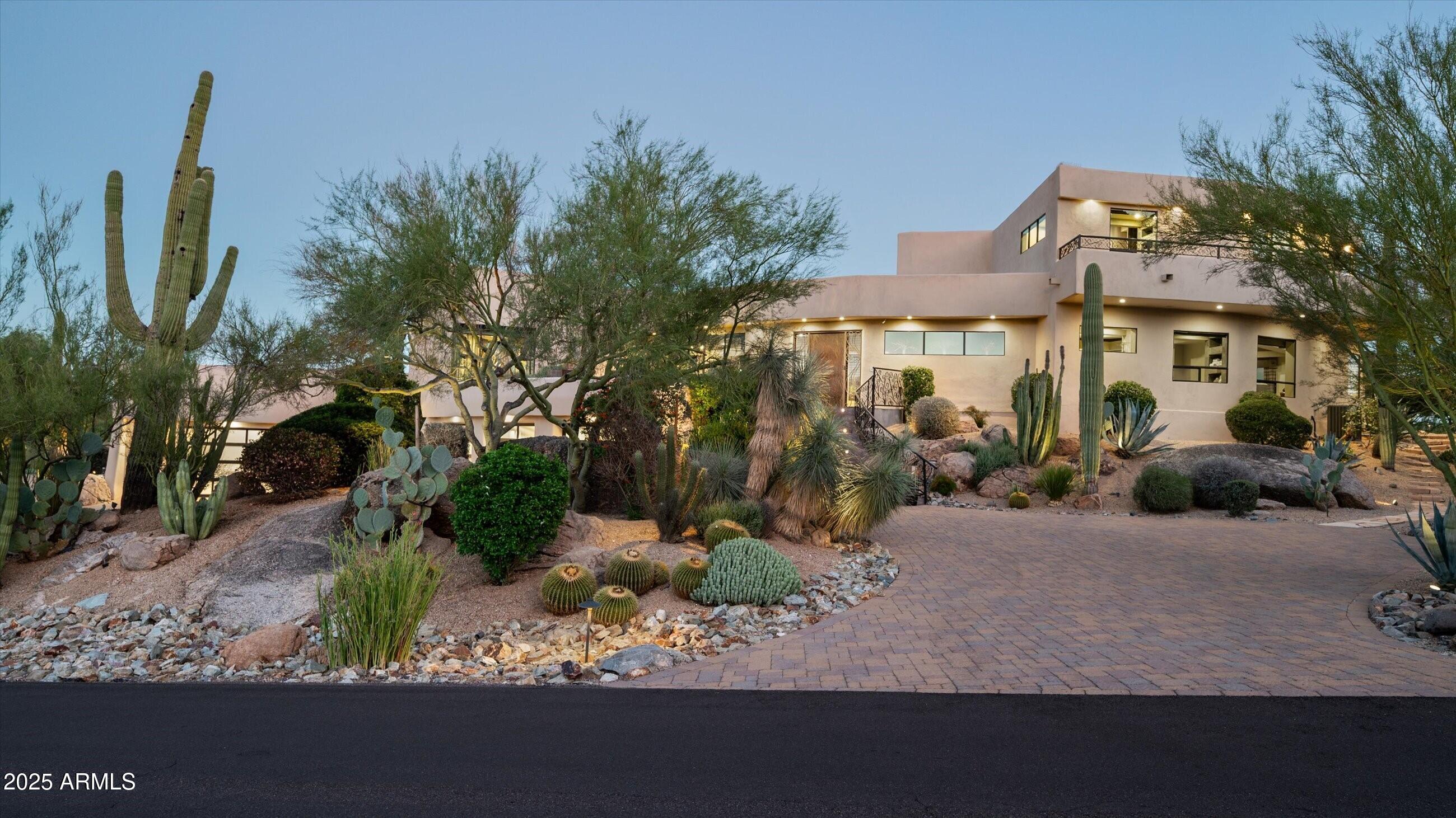 CAREFREE ARIZONA - Residential