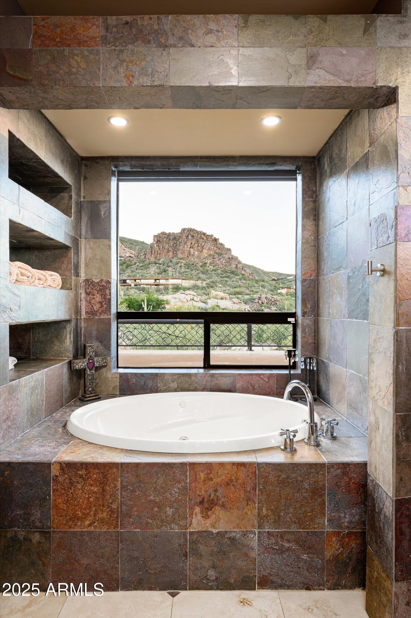 CAREFREE ARIZONA - Residential