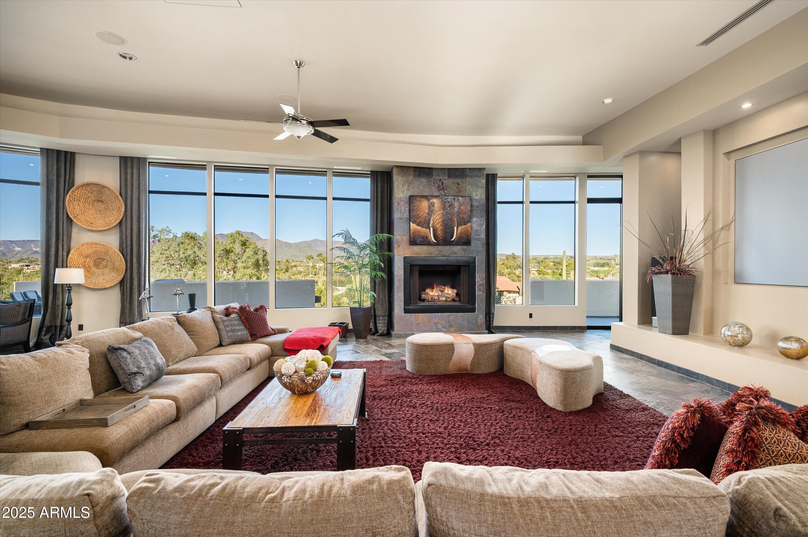 CAREFREE ARIZONA - Residential