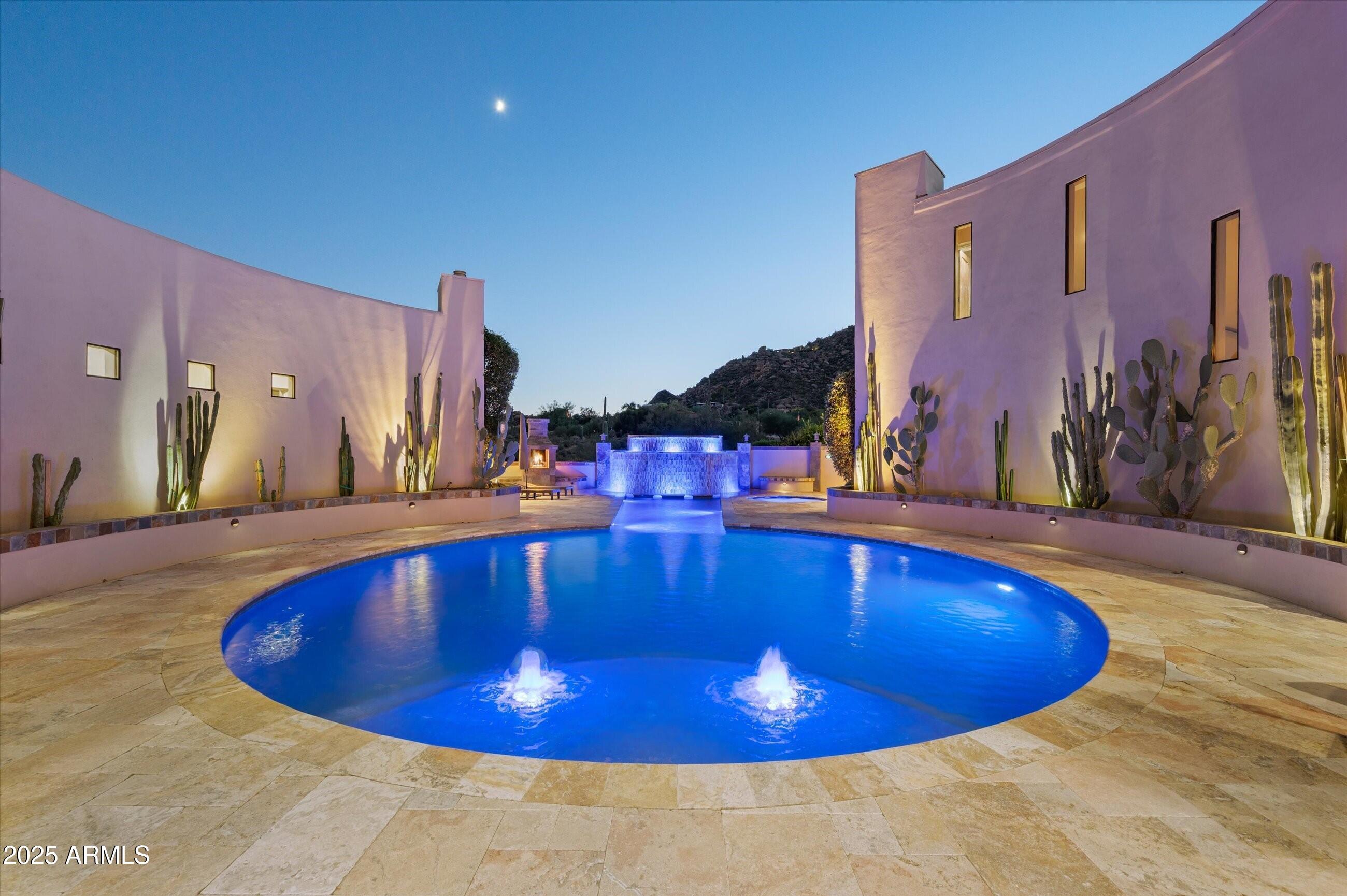 CAREFREE ARIZONA - Residential