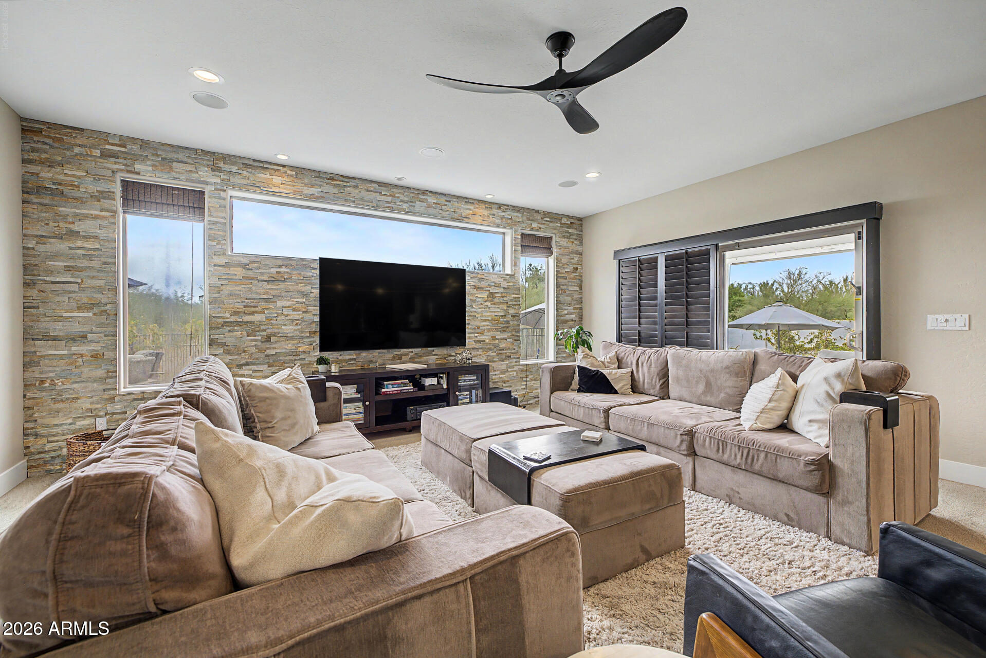 DESERT WILLOW ESTATES - Residential
