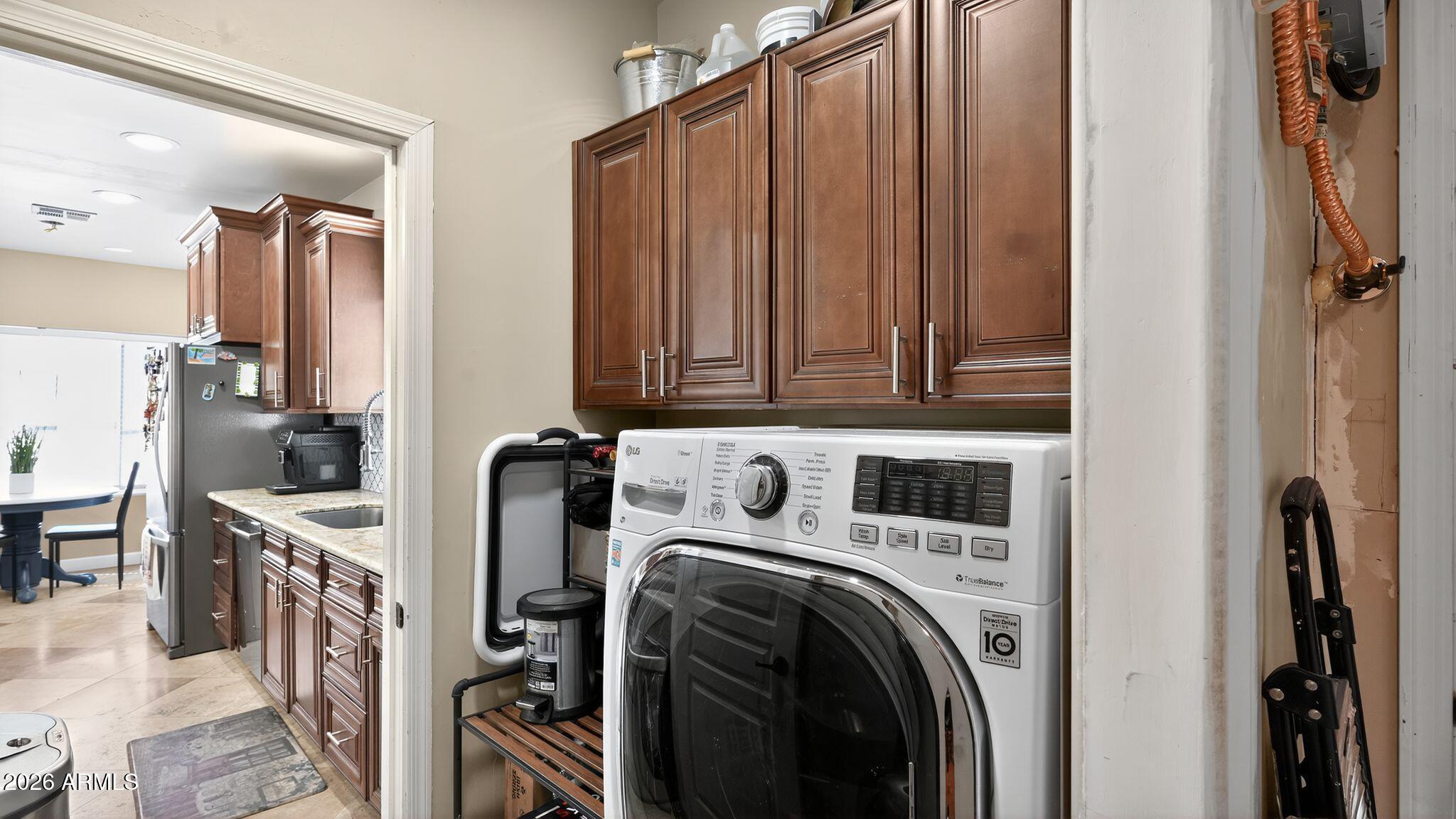 EARLL PLACE - Residential