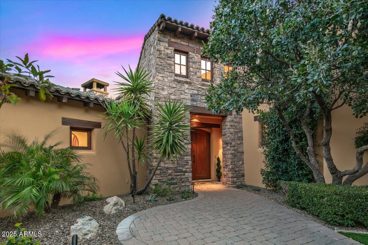DESERT MOUNTAIN - Residential