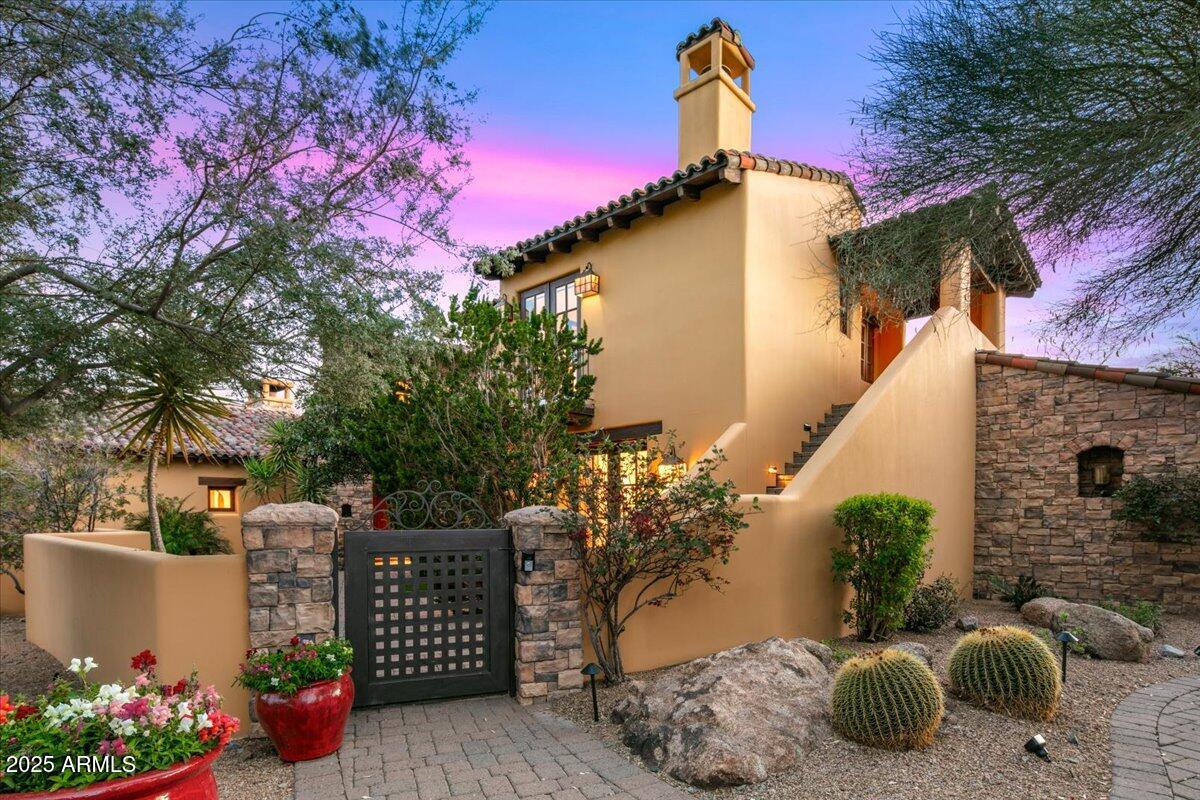 DESERT MOUNTAIN - Residential