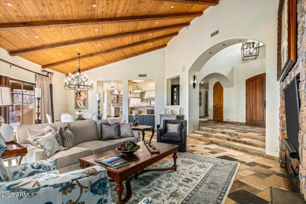 DESERT MOUNTAIN - Residential