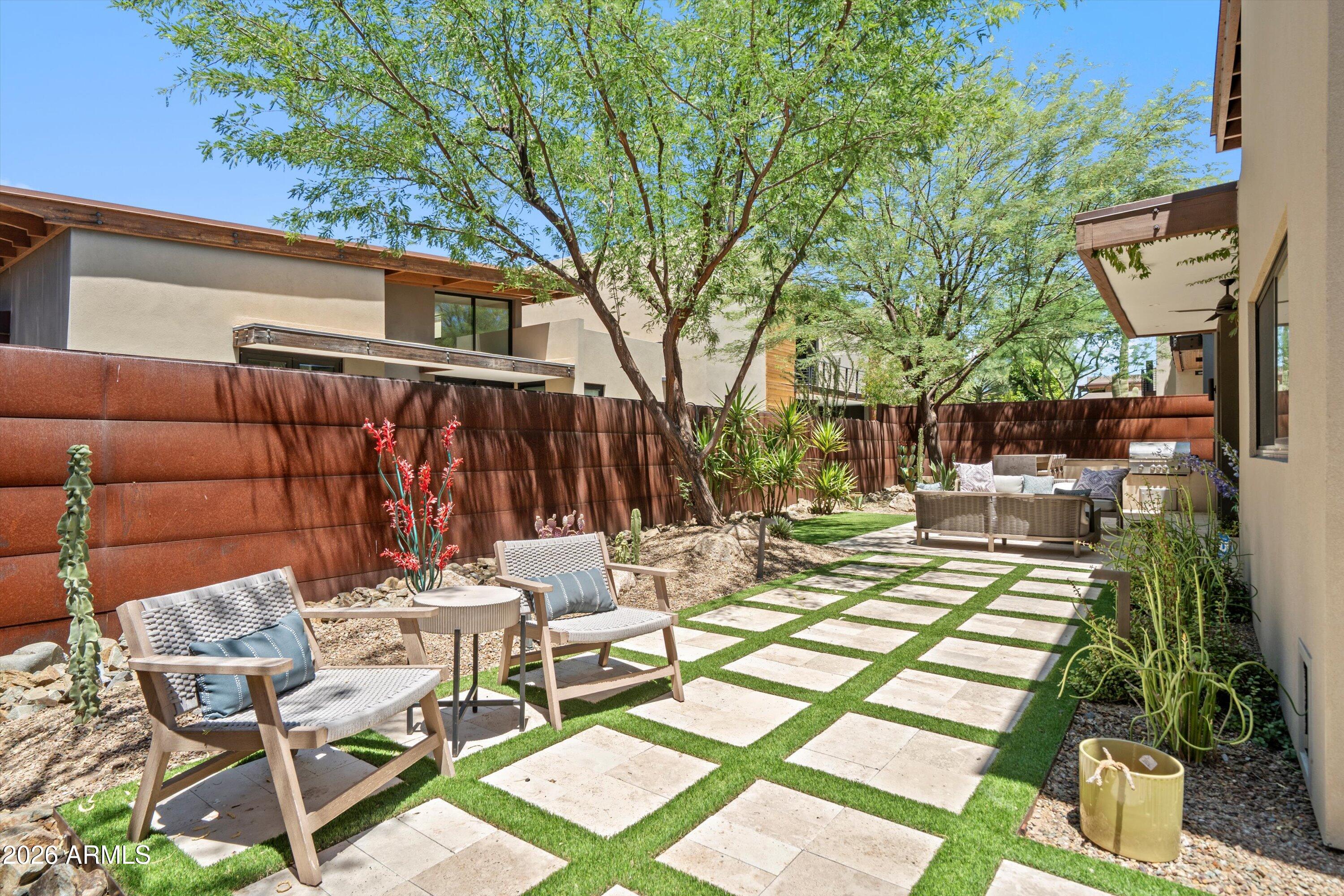 Hidden Rock at Cave Creek - Residential