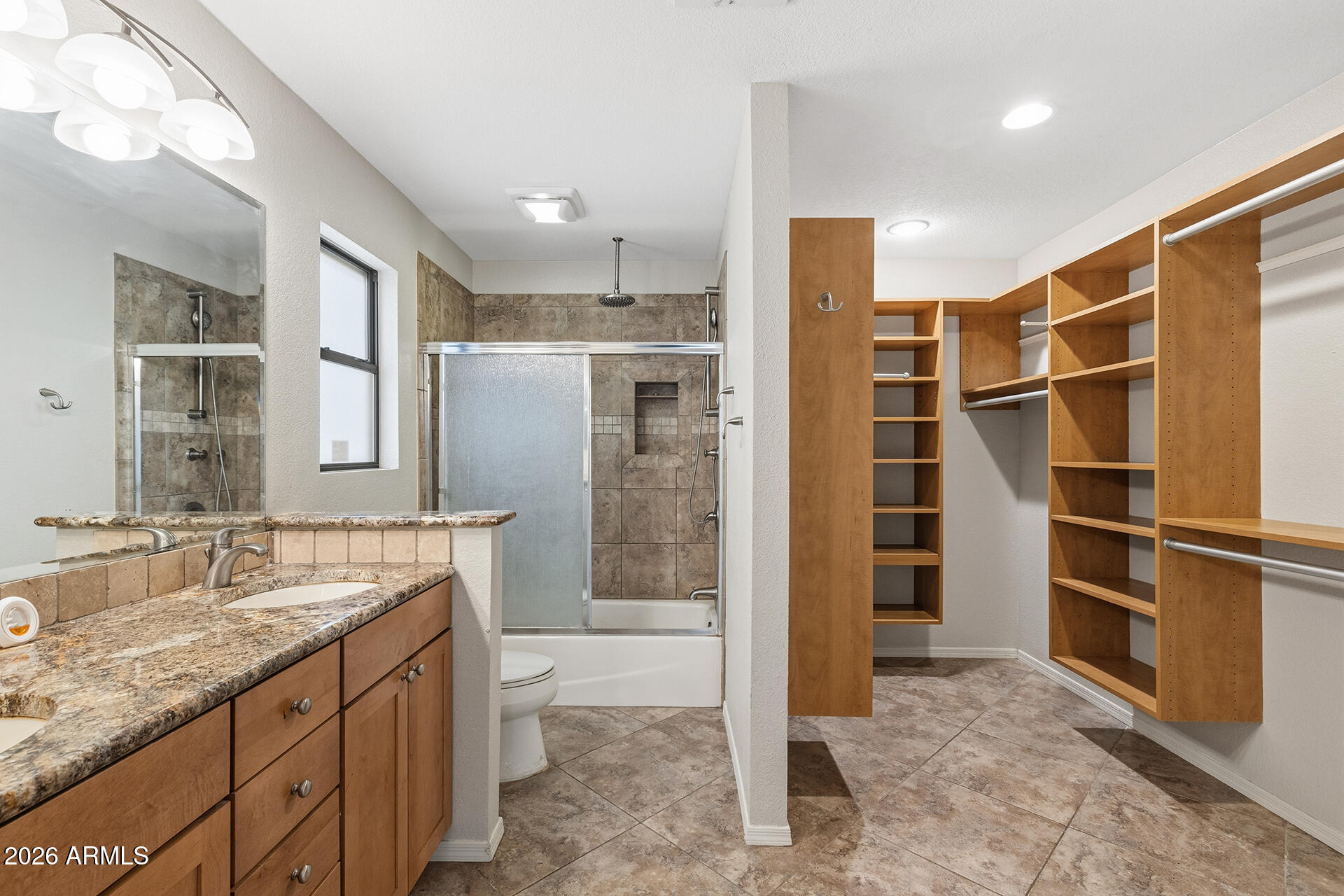 OVERLAND HILLS 3 - Residential