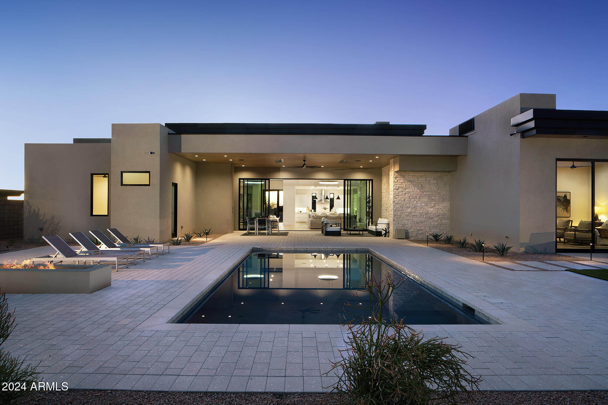 SOLITUDE - Residential