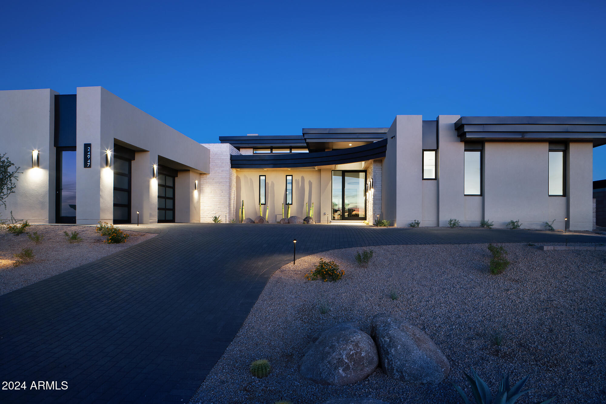 SOLITUDE - Residential