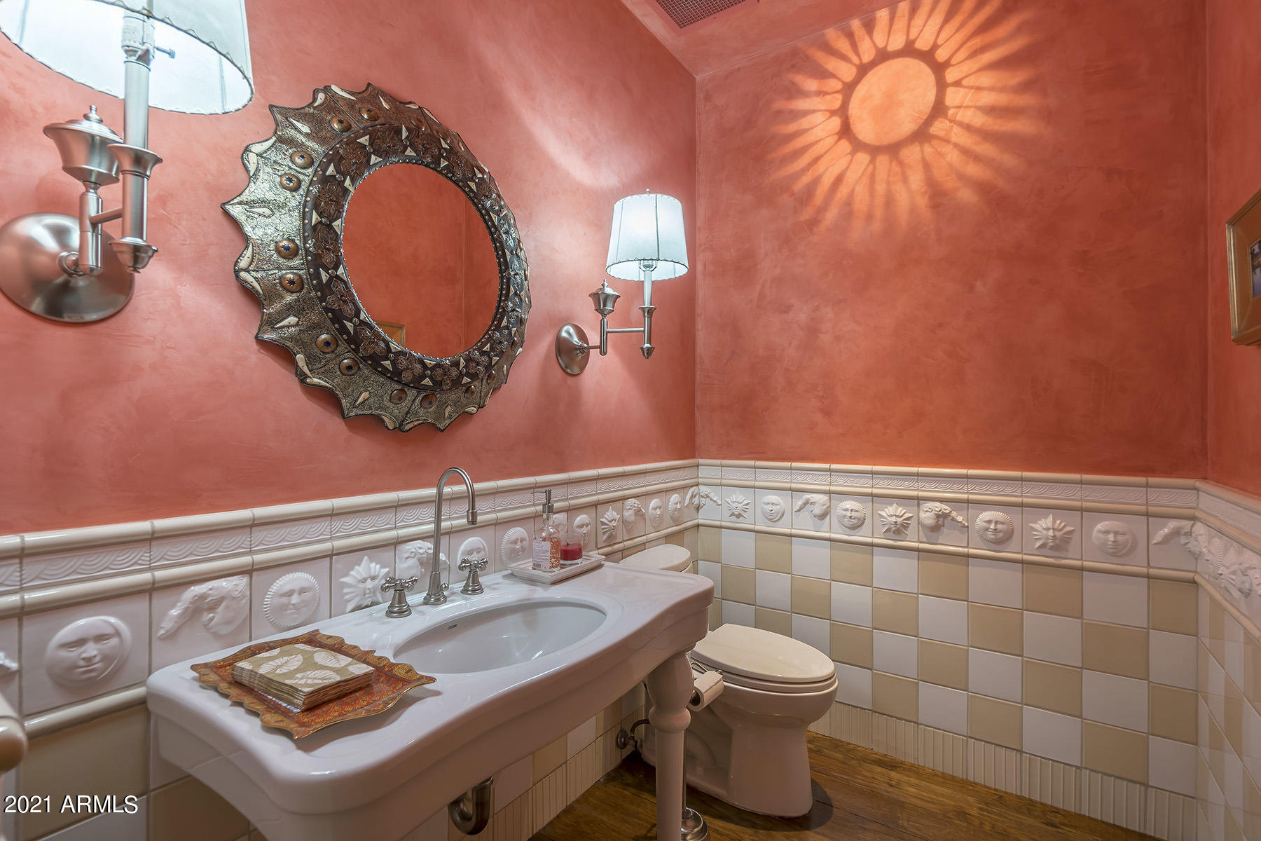 SOL Y LUNA LOT 1 - Residential