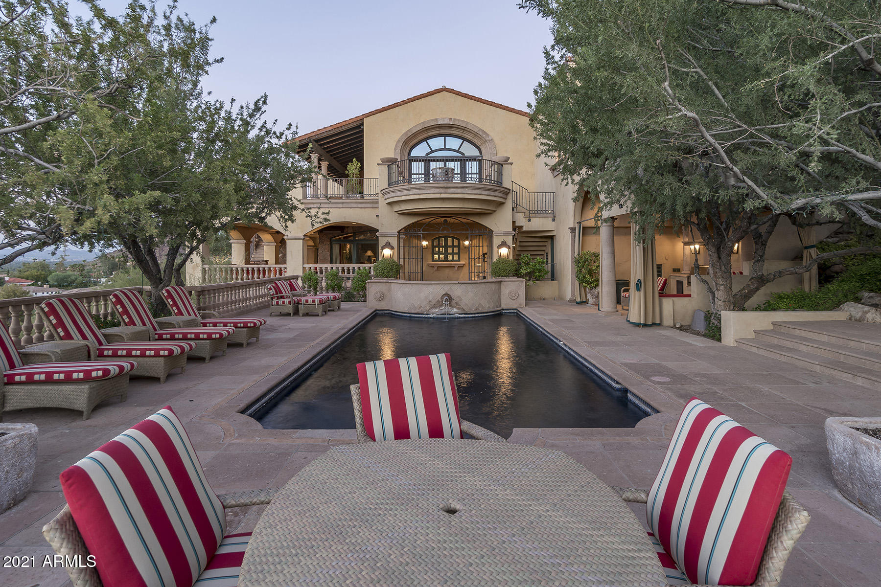 SOL Y LUNA LOT 1 - Residential