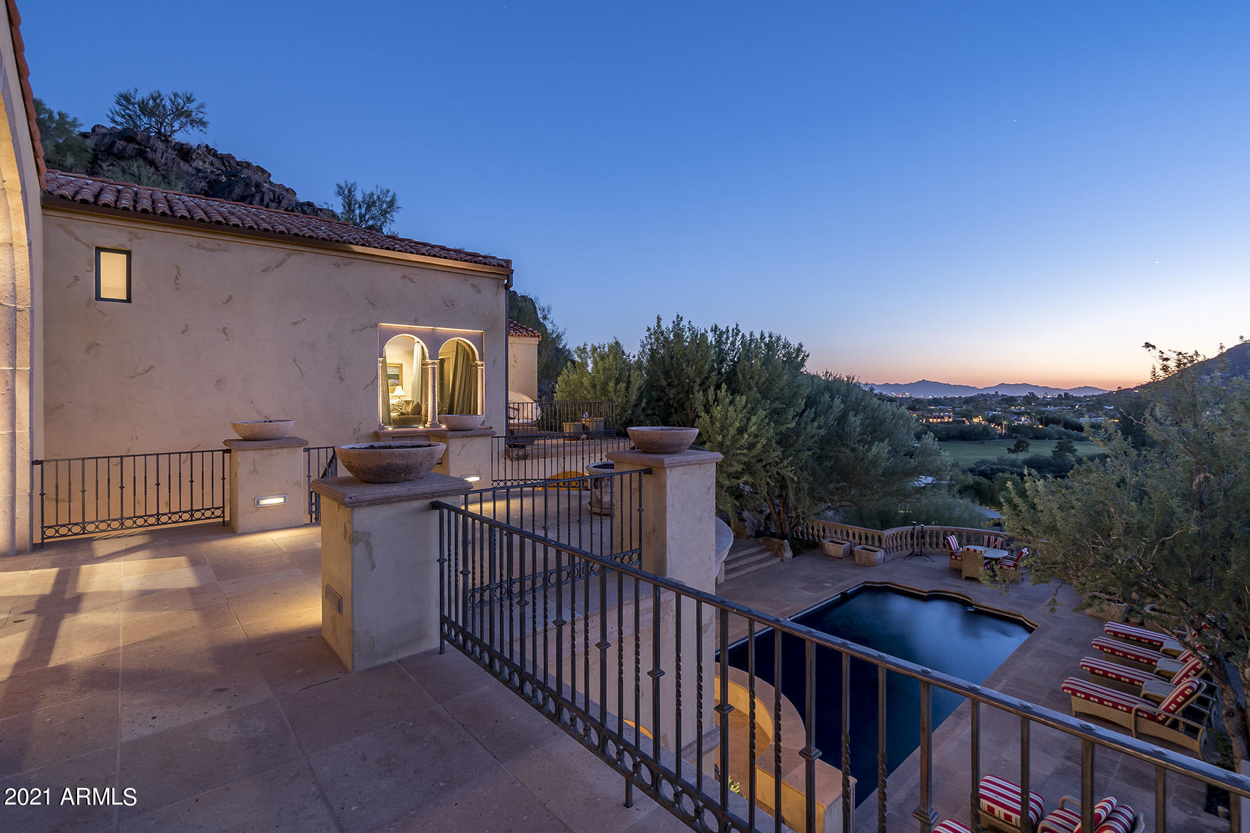 SOL Y LUNA LOT 1 - Residential