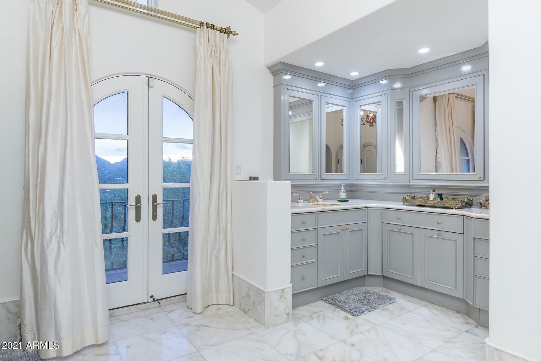 SOL Y LUNA LOT 1 - Residential