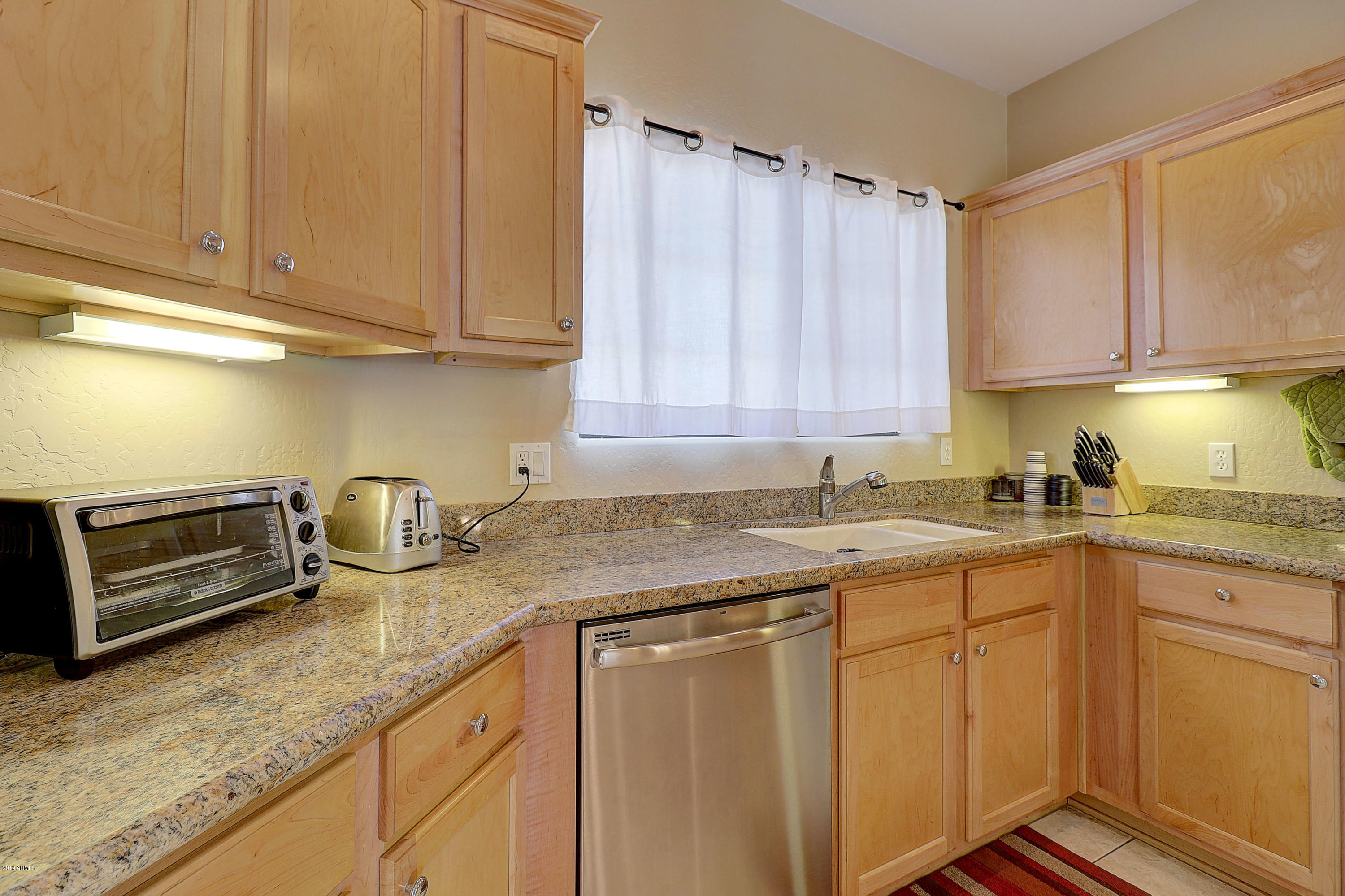 PARADISE VIEW VILLAS CONDOMINIUMS - Residential