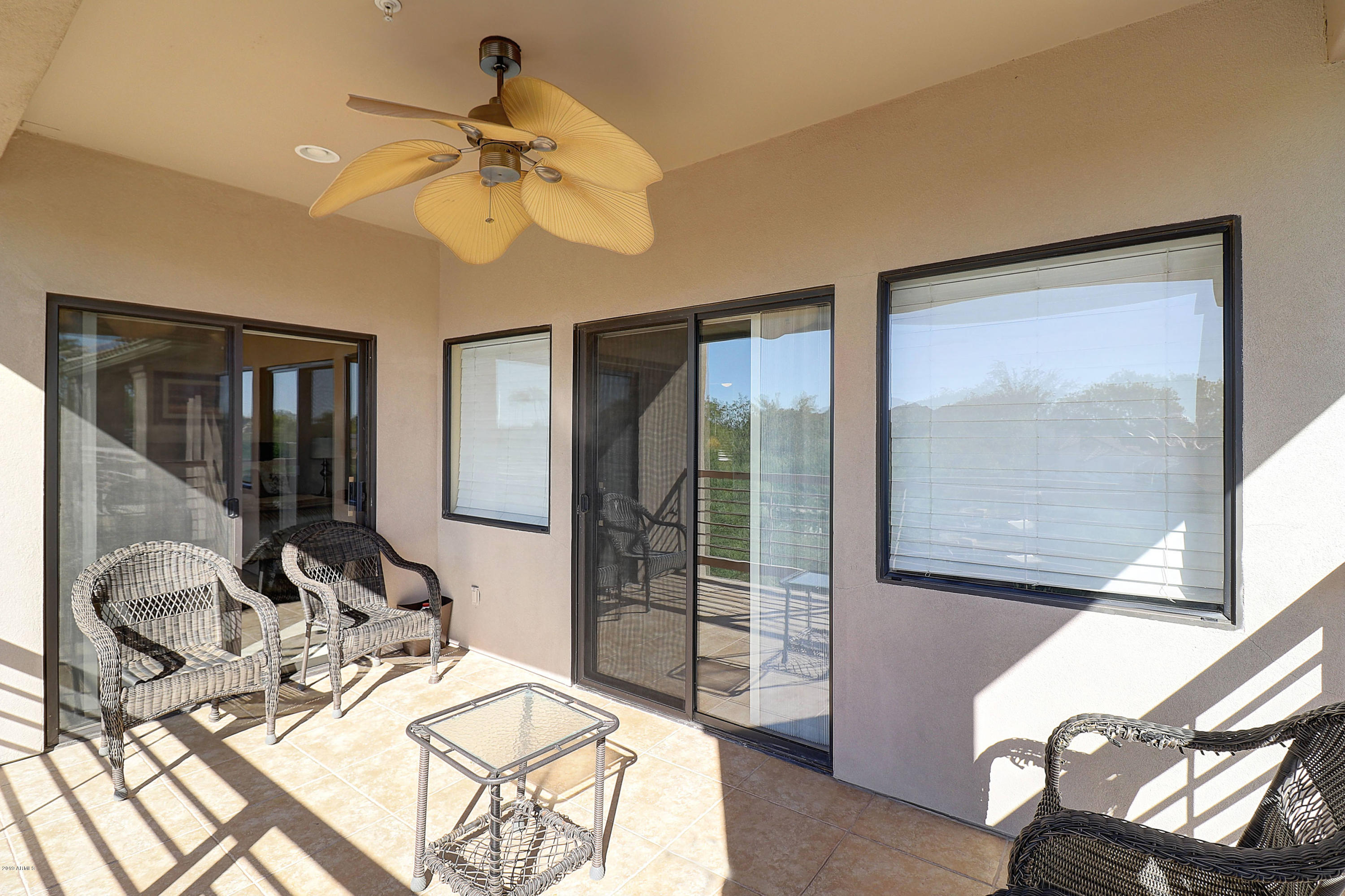 PARADISE VIEW VILLAS CONDOMINIUMS - Residential