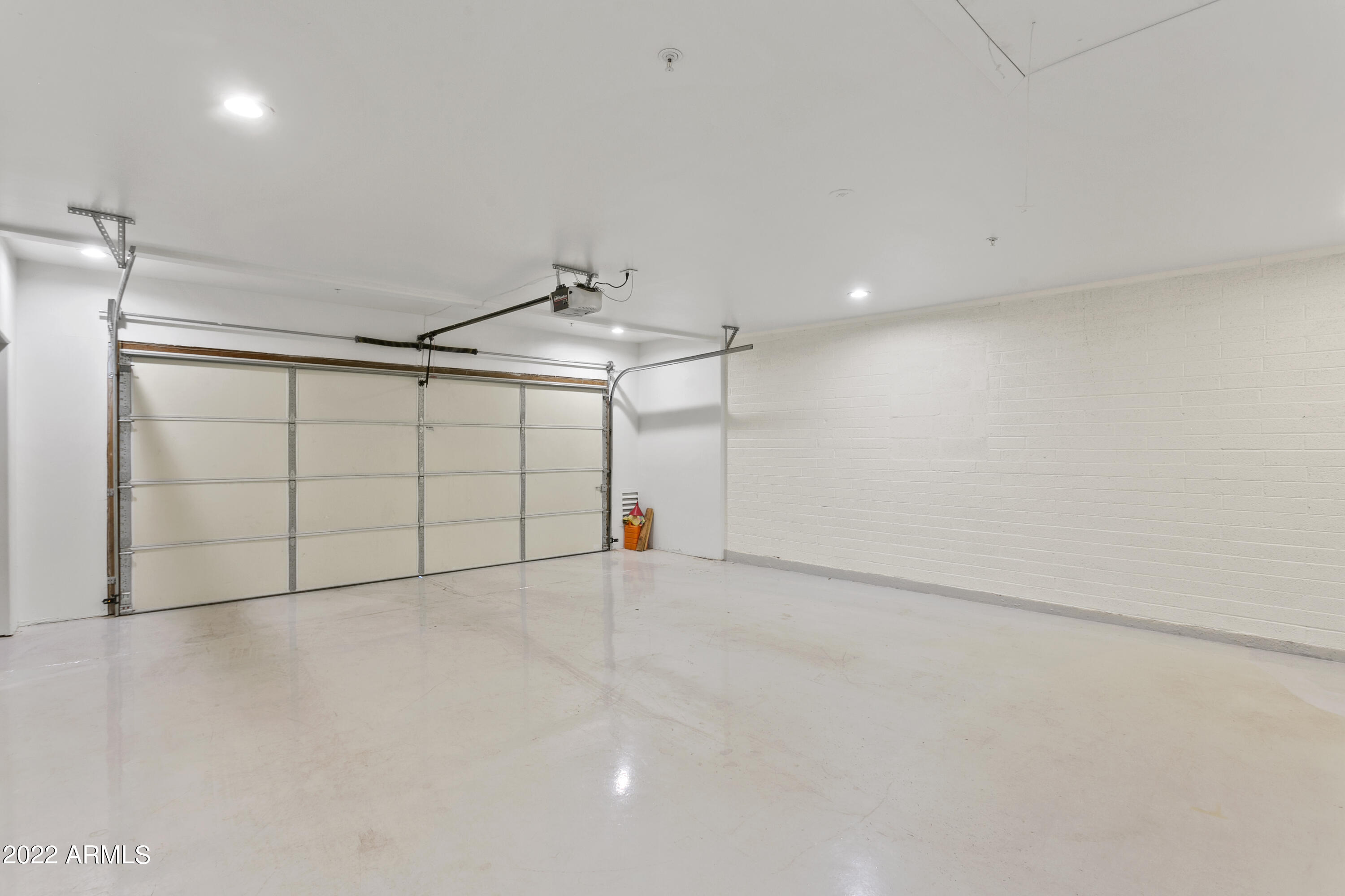 BOB-O-LINK - Residential