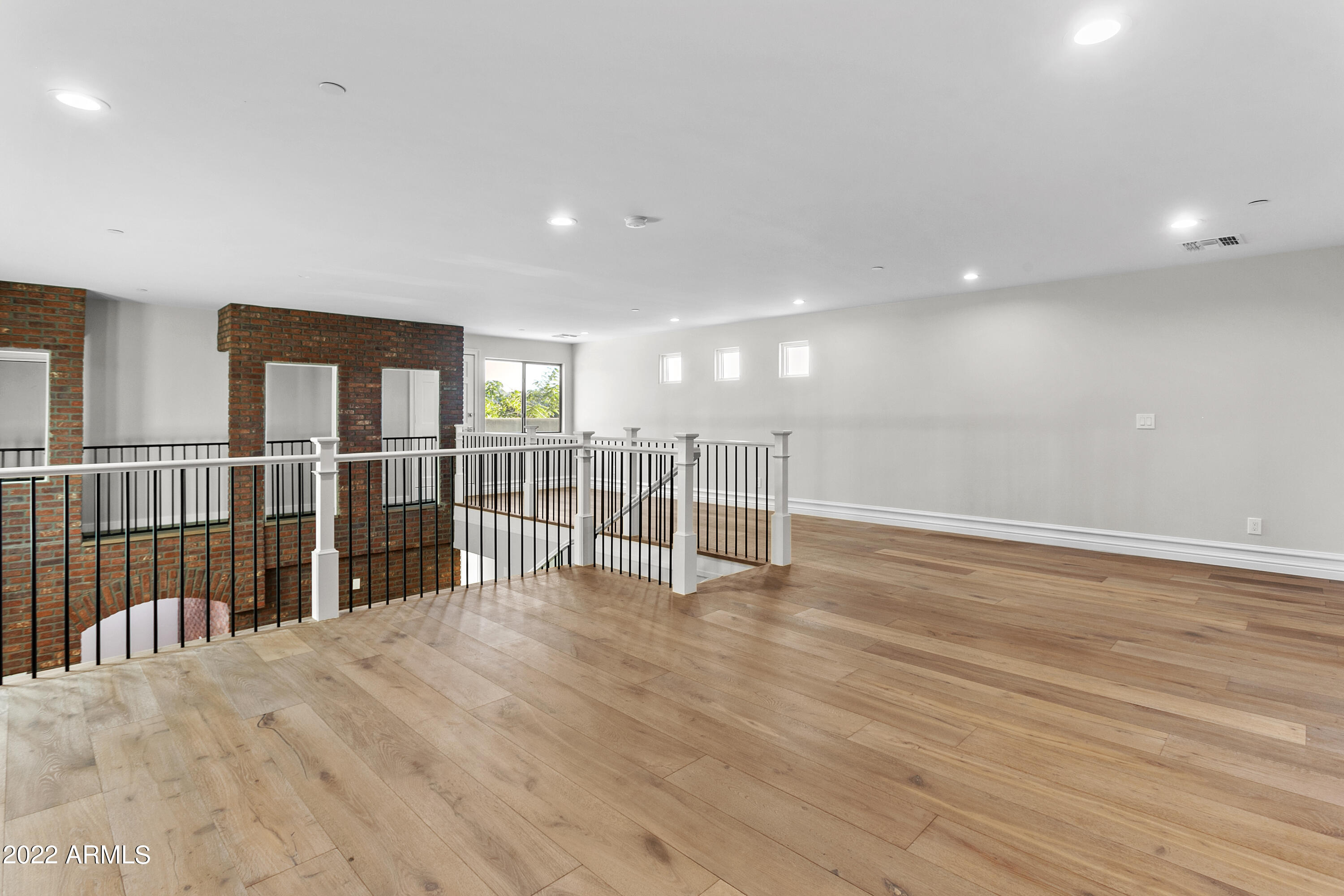 BOB-O-LINK - Residential