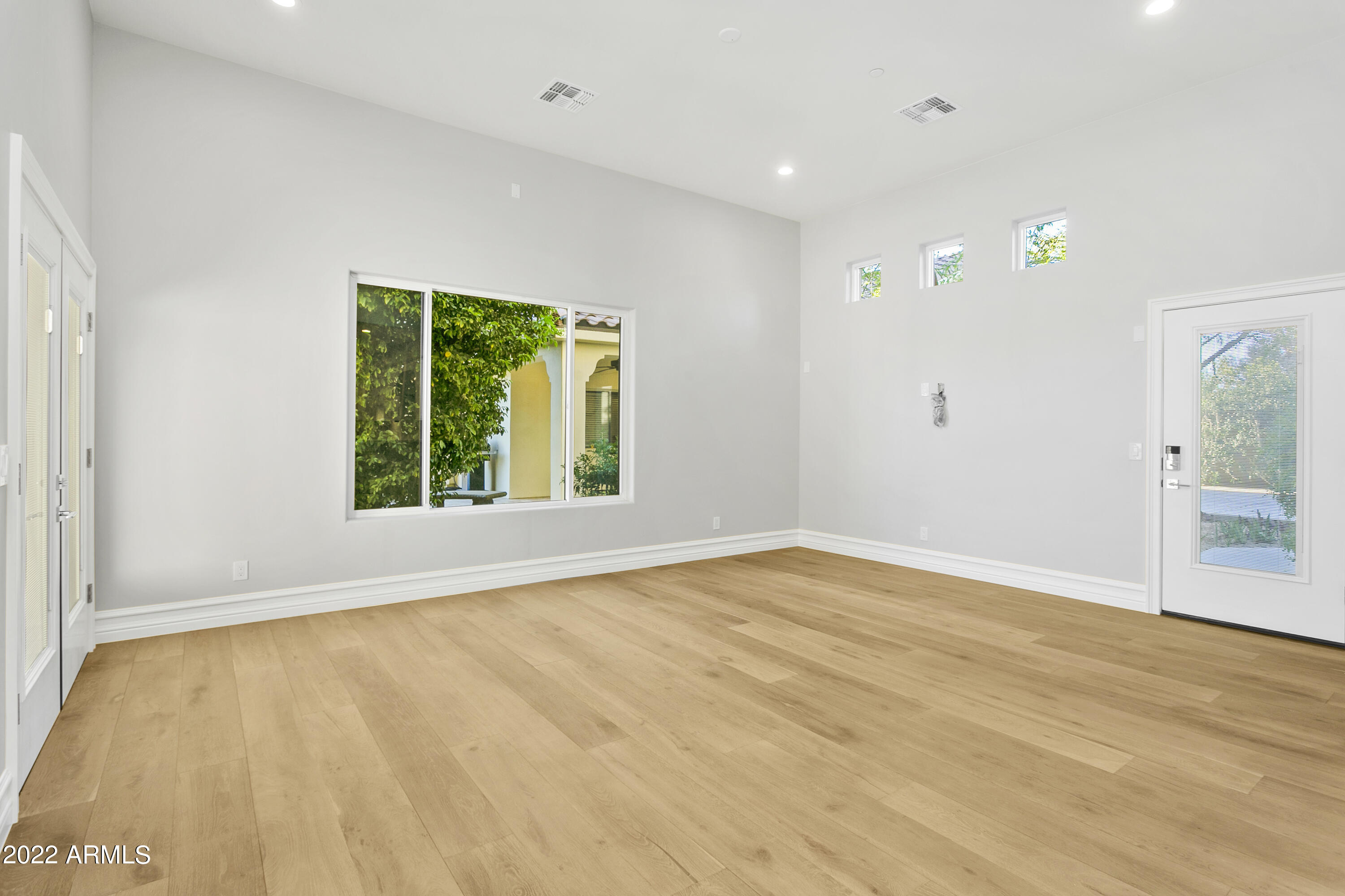 BOB-O-LINK - Residential