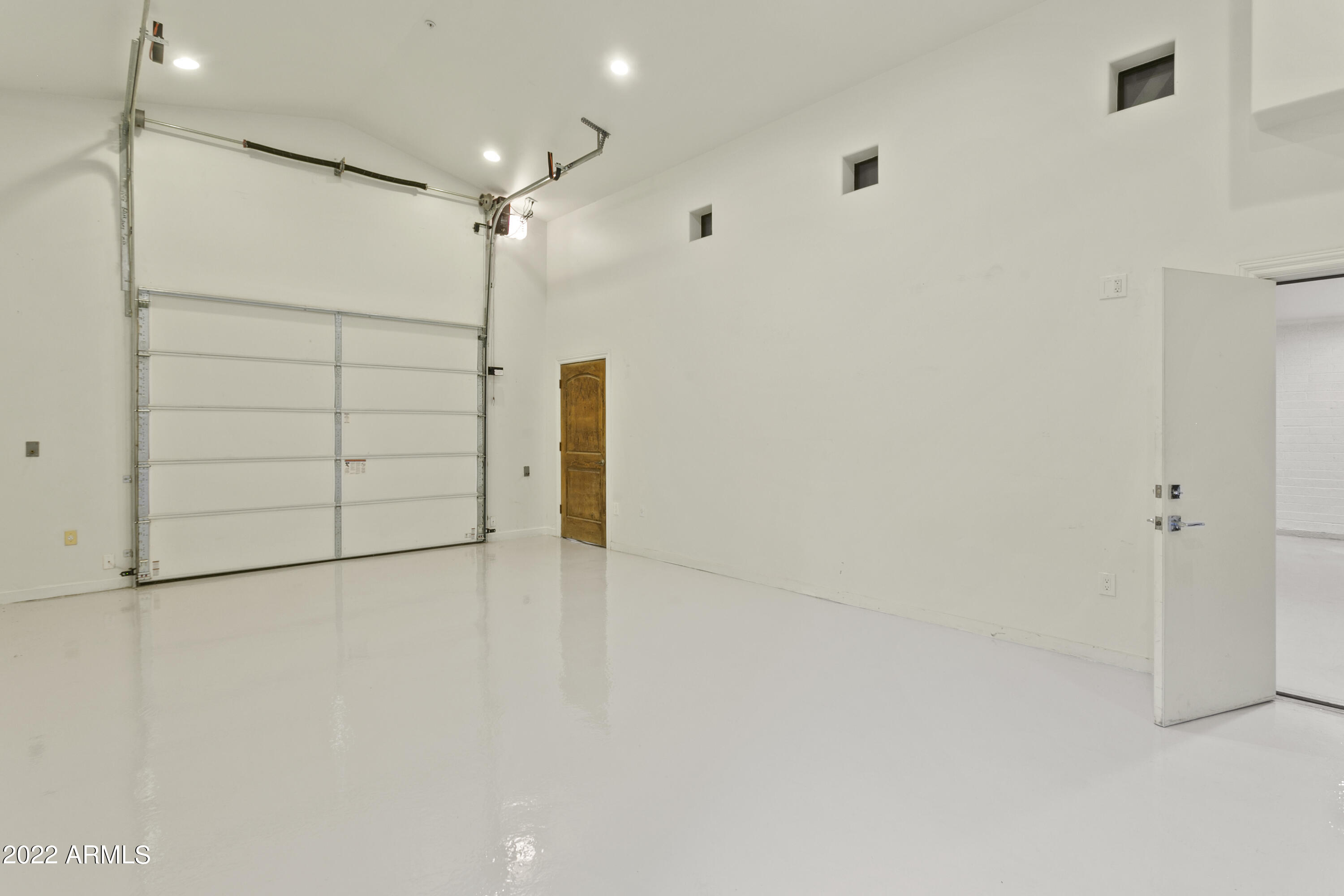 BOB-O-LINK - Residential