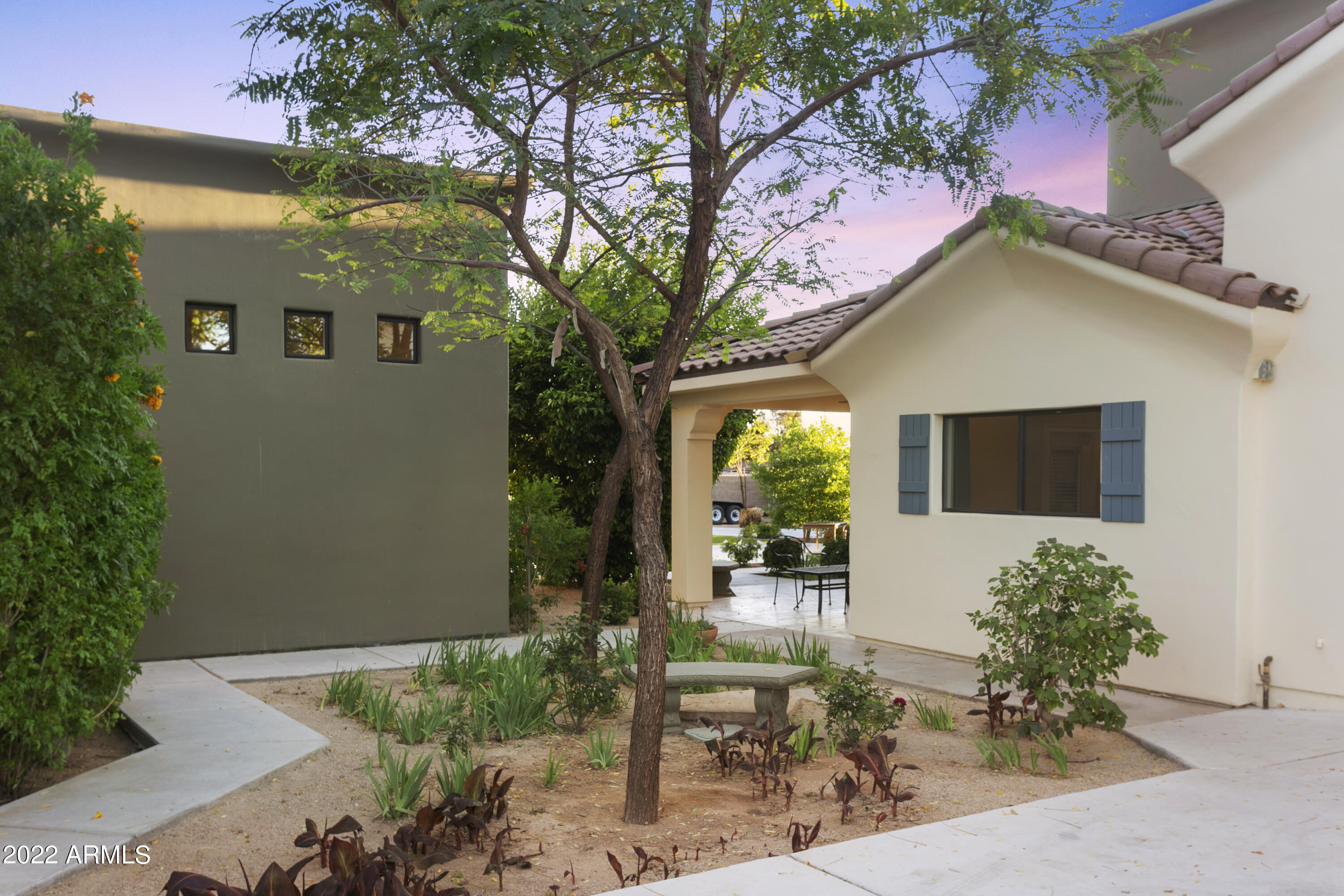 BOB-O-LINK - Residential